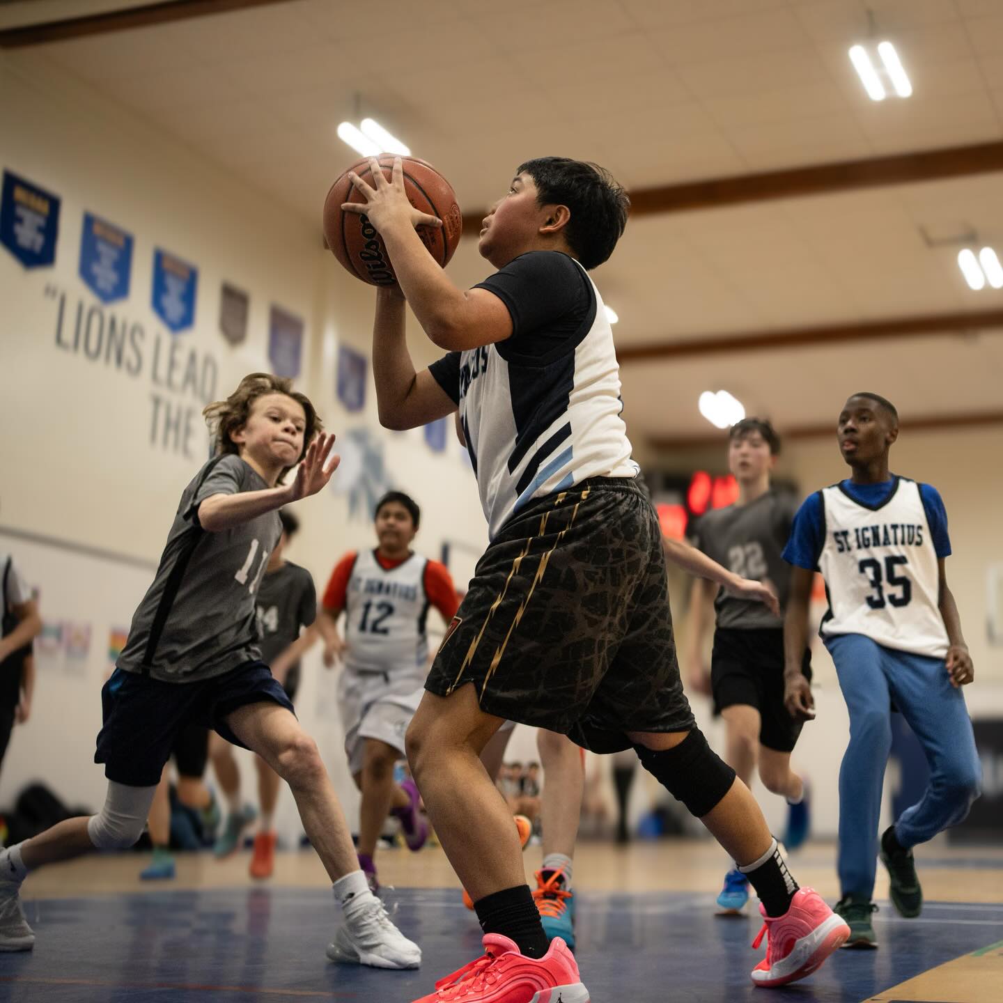 🏀💙 Champions on Home Court 💙🏀
What a weekend of basketball at St. Ignatius!
The St. Ignatius Lions Tier 1 Boys Basketball team took first place at the St. Ignatius Basketball Invitational Tournament — an incredible achievement and a moment to remember. From teamwork and discipline to grit and determination, they competed with heart and represented their school with pride.
A huge shoutout to our Tier 2 team, who showed determination, growth, and sportsmanship in their first tournament. Their effort and commitment is something to be proud of. Congratulations to all our players, coaches, and families for an exciting weekend of competition and community. 💙💛