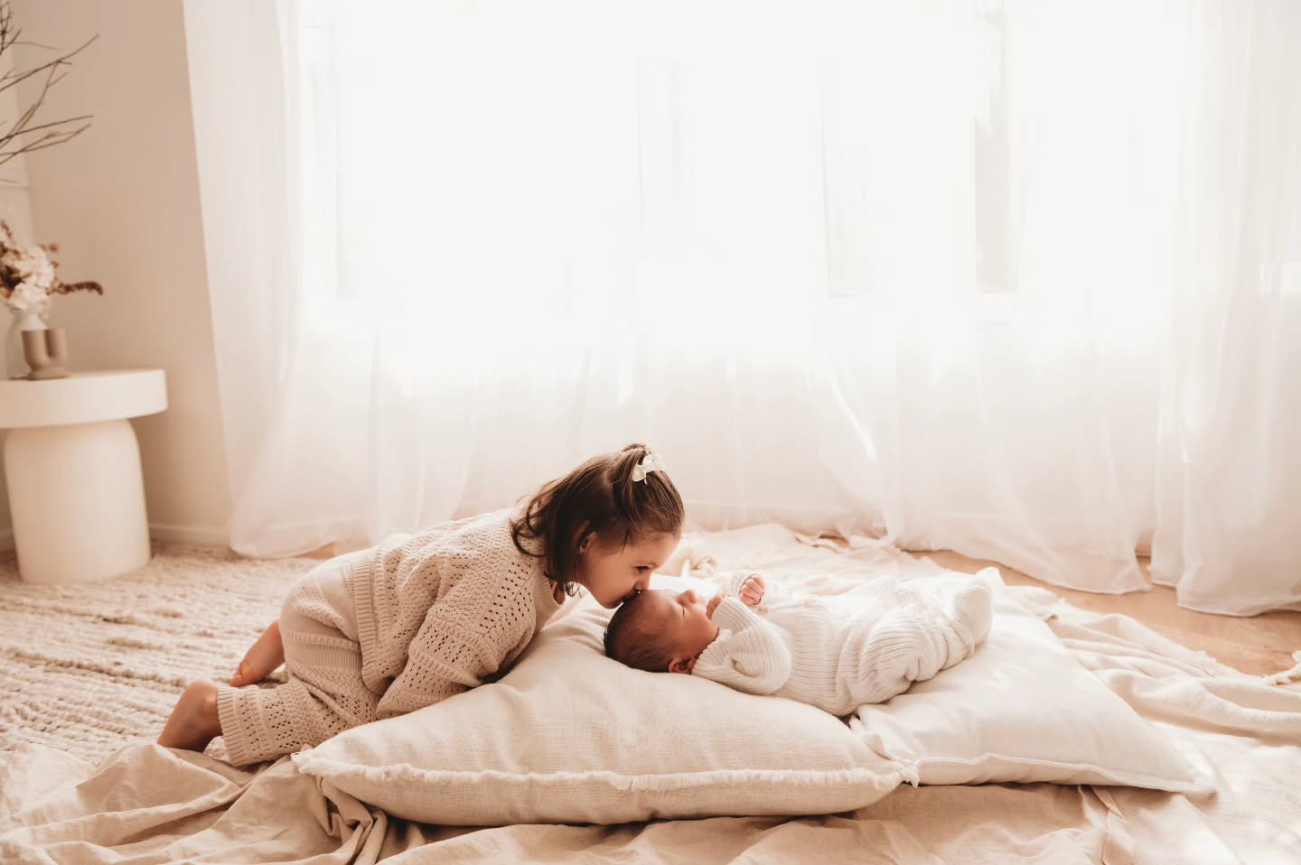I know as a Mother how much my heart melts seeing your first baby become a big sister/brother and witnessing the love and care they show their little brother/sister.
I wish I could feel and understand the emotions big brother/sister is feeling in moments like these.
Wouldn't that be something!
#newbornphotography #sydneybabyphotographer #sydneynewbornphotographer #babyphotography