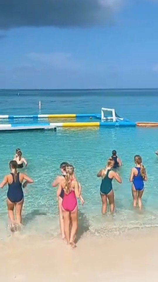 POV: at first you weren't sure what to expect but you showed up anyway
And that's where it all starts 🏀
#caymanaqualife #caymansports #islandsports #youthsports #waterpololife