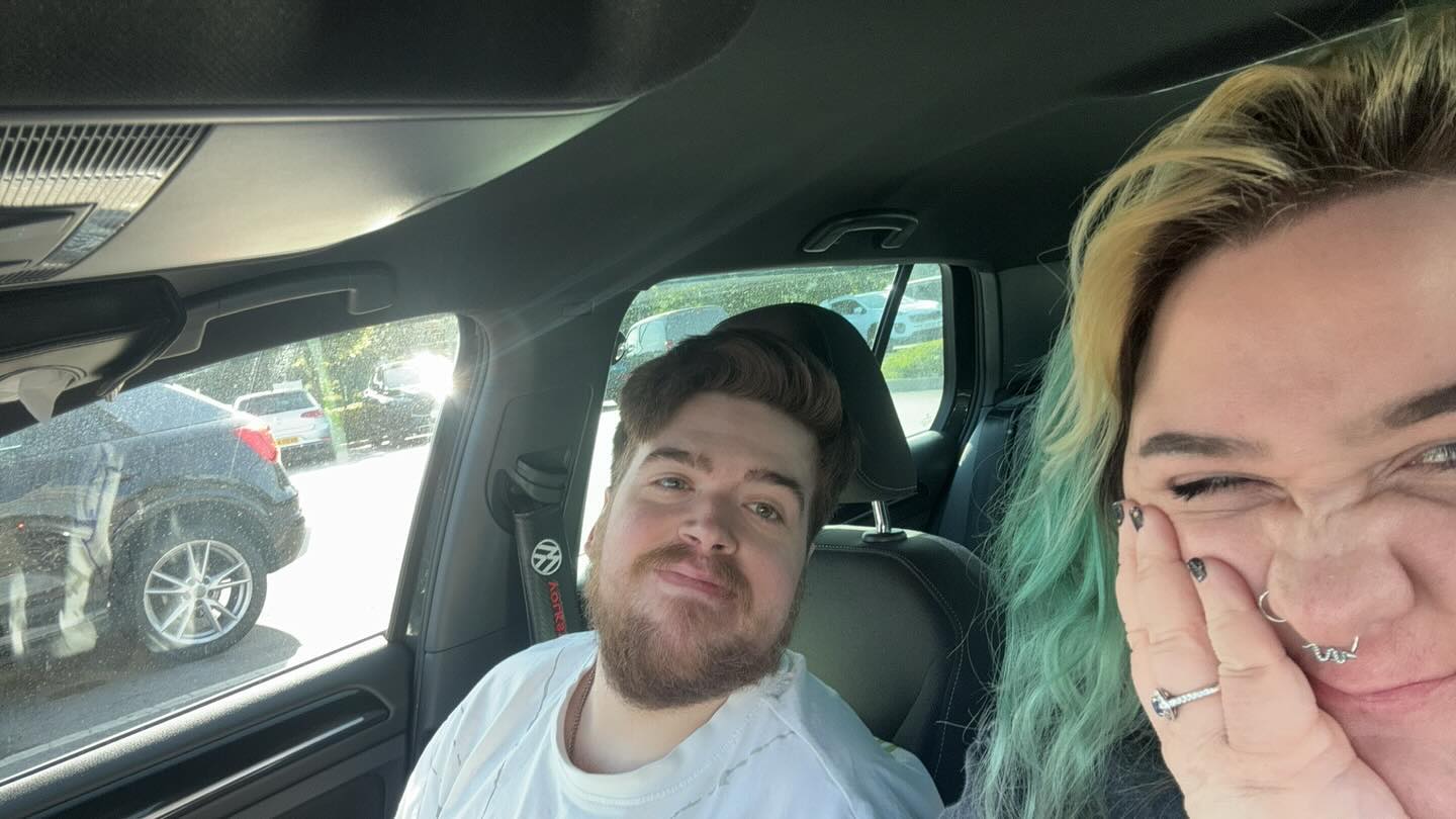 Kinda fell off the deep end again with my mental health, so I’m sorry on the blog front. However, here’s a photo of me and @joshb_07_ from our Costco date the other day 🥰
Blog posts should resume soon, but if someone could tell my bpd that, then that would be great 🙃
#discoverunder5k #discoverunder10k #blogger #Nottingham #musicblogger #music #alt #poppunk #alternative #altgirl #bpd #bpdrecovery #bpdlife #metal #rock #emo #emogirl #mentalhealth #altrock