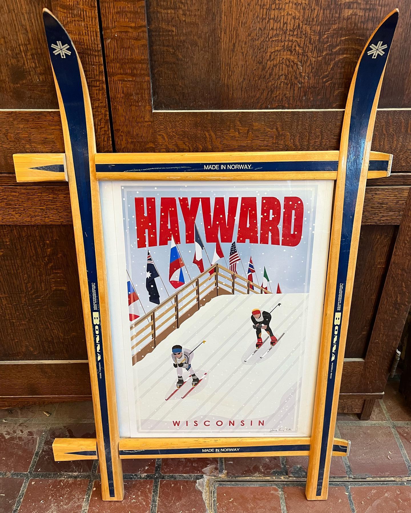 Repurposed old Bonna skis to frame this awesome print by @bemuseddesign @haywarddowntown @americanbirkebeiner