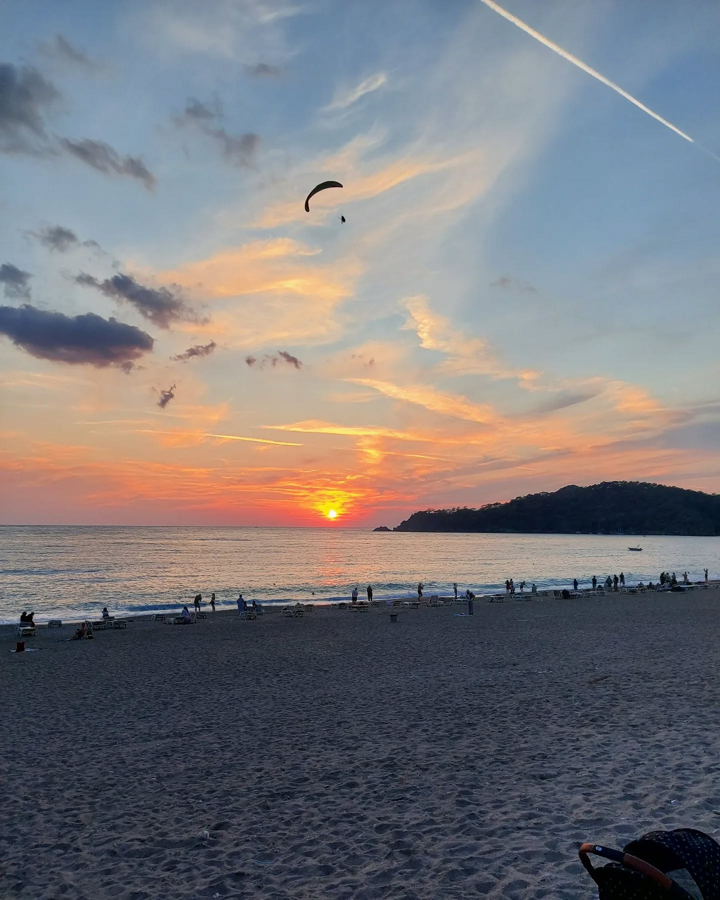 WE CANT WAIT 😍 ÖLUDENIZ WE ARE COMING SOON 🥳
we are looking forward to have a lot of fun and progression with our students the upcoming two weeks 💫 If you are a last minute kind of person: WE STILL HAVE 2 PLACES LEFT 😉
(18. - 27. Oktober ). just write us a dm or a whatsapp +436609385511
🪂
#paraglidingtraining #sicherheitstraining #paragliding #paraglidingSIV #turkey #ölüdeniz