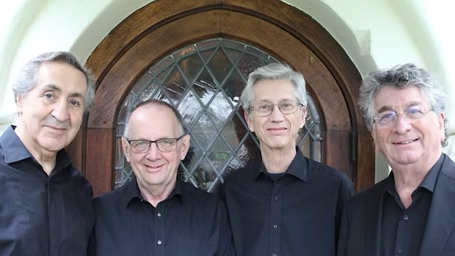 โจ๐๐ก๐ ๐ฉ๐๐ซ๐๐๐๐ญ ๐๐ฎ๐ง๐๐๐ฒ ๐ง๐ข๐ ๐ก๐ญ ๐ข๐ง ๐๐จ๐ง๐๐จ๐ง โจโจ
End your weekend on a high with an unforgettable evening of chamber music in one of the capitalโs most atmospheric venues.
On ๐๐ฎ๐ง๐๐๐ฒ ๐ ๐
๐๐๐ซ๐ฎ๐๐ซ๐ฒ ๐๐๐๐ ๐๐ญ ๐๐ฉ๐ฆ, the celebrated ๐๐ก๐ข๐ฅ๐ข๐ง๐ ๐ข๐ซ๐ข๐๐ง ๐๐ฎ๐๐ซ๐ญ๐๐ญ take to the stage at ๐๐ญ ๐๐จ๐ก๐งโ๐ฌ ๐๐ก๐ฎ๐ซ๐๐ก, ๐๐๐ญ๐๐ซ๐ฅ๐จ๐จ (@stjohnswaterlooarts) for a programme full of drama, lyricism and timeless beauty.
๐ป ๐๐ซ๐จ๐ ๐ซ๐๐ฆ๐ฆ๐ ๐ก๐ข๐ ๐ก๐ฅ๐ข๐ ๐ก๐ญ๐ฌ
โจโข Haydn โ String Quartet Op.33 No.1 in B minorโจโข Arriaga โ String Quartet in D minorโจโข Schubert โ String Quartet in A minor โRosamundeโ
The concert concludes with Schubertโs much-loved Rosamunde, a work of haunting melodies and emotional depth โ the perfect soundtrack to a calm and cultured Sunday evening.
Unfortunately Stephen Orton is unable to perform with the quartet on February 8, but we are delighted that the distinguished cellist ๐๐๐ฏ๐ข๐ ๐๐๐ญ๐๐ซ๐ฆ๐๐ง, formerly of the Endellion Quartet, has kindly agreed to replace him.
๐ ๐๐ก๐ฒ ๐๐ญ ๐๐จ๐ก๐งโ๐ฌ ๐๐ก๐ฎ๐ซ๐๐ก, ๐๐๐ญ๐๐ซ๐ฅ๐จ๐จ?
โจโข Central London location, moments from the South Bankโจโข Excellent transport links (Waterloo Station just minutes away)โจโข A beautiful historic church with superb acousticsโจโข Ideal for pairing with a pre-concert walk along the Thames or a post-concert dinner nearby
๐๏ธ ๐๐ฎ๐ฒ ๐ญ๐ข๐๐ค๐๐ญ๐ฌ ๐ง๐จ๐ฐ and make your Sunday night in London truly special.
#sunday #southbank #londonweekend #classical #chambermusic #stringquartet