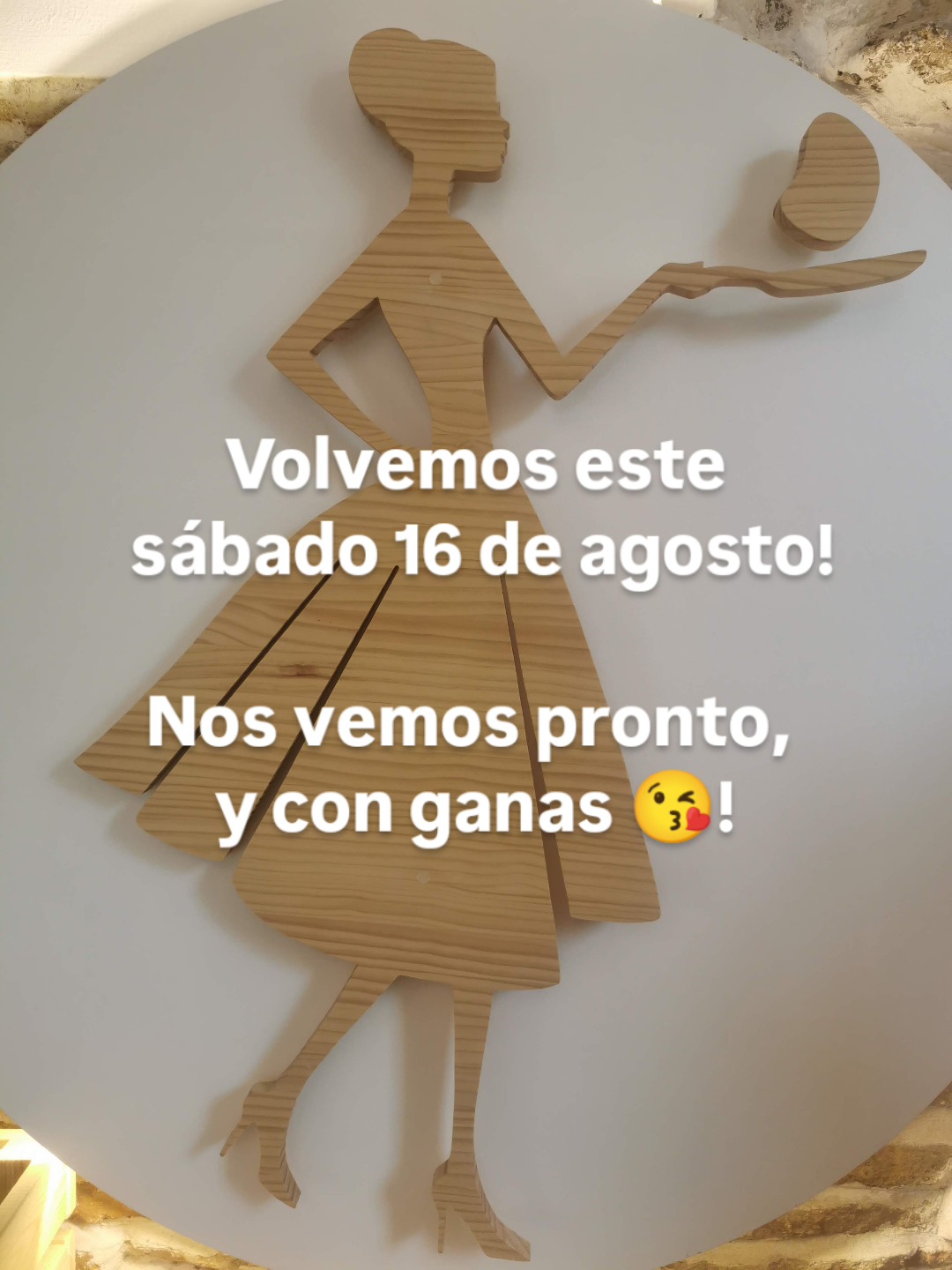 Todo tiene un fin, incluso las vacaciones... Pero volvemos con más energía y ganas que nunca, así que os esperamos, con las creperas a tope😁!
#crepestoledo #desayunarentoledo #singlutentoledo #comidasinglutentoledo #takeawaytoledo #meriendastoledo