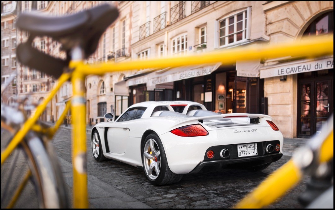 Porsche Carrera Gt by the amazing Ivan Orlov
#Porsche #carrera #auto #supercar #supercars #porschecarrera #GT #luxury #lifestyle #spotted #automotive #photography #bicycle