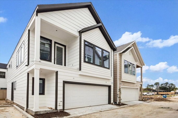 Tucked into the heart of Oak Forest/Garden Oaks, Thorton Oaks gated community offers modern inner-loop living just minutes from the Heights.
Featuring 24 thoughtfully designed single-family homes with open-concept layouts, attached garages, flexible 3–4 bedroom floor plans, and select homes with balconies.
Designed for low-maintenance living, everyday convenience, and timeless style — all backed by Riverway Homes’ commitment to quality craftsmanship.
📍738 Curtin St
📍740 Curtin St
📍 752 Curtin St
Contact us for a tour!
📱 𝘊𝘩𝘳𝘪𝘴𝘵𝘪𝘢𝘯 𝘔𝘢𝘳𝘵𝘪𝘯
𝘌𝘮𝘢𝘪𝘭: 𝘤𝘩𝘳𝘪𝘴𝘵𝘪𝘢𝘯@𝘳𝘪𝘷𝘦𝘳𝘸𝘢𝘺𝘱𝘳𝘰𝘱𝘦𝘳𝘵𝘪𝘦𝘴.𝘤𝘰𝘮
𝘛𝘦𝘭: (281) 546-8914
📱 𝘔𝘦𝘭𝘪𝘴𝘴𝘢 𝘗𝘦𝘳𝘮𝘦
𝘌𝘮𝘢𝘪𝘭: 𝘮𝘦𝘭𝘪𝘴𝘴𝘢.𝘱𝘦𝘳𝘮𝘦@𝘤𝘰𝘮𝘱𝘢𝘴𝘴.𝘤𝘰𝘮
𝘛𝘦𝘭: (713) 836-0806