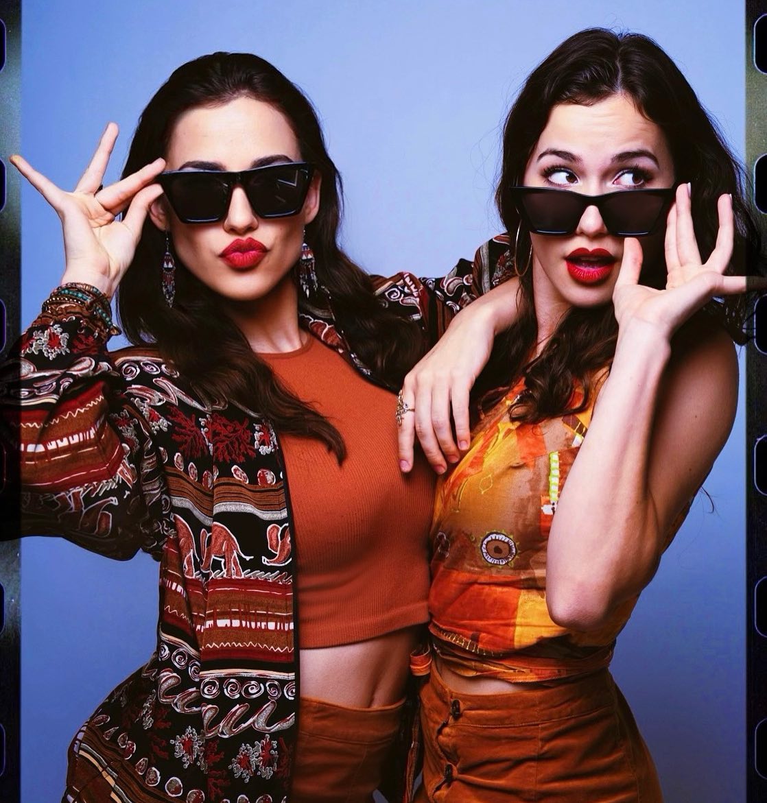 “Every morning when you wake up, focus immediately on the blessings in your life. No matter how small they are. Getting into a state of gratitude positively affects your inner and outer world.”
Creative photographers & designers : @monseeworld & @eddieinda 💫