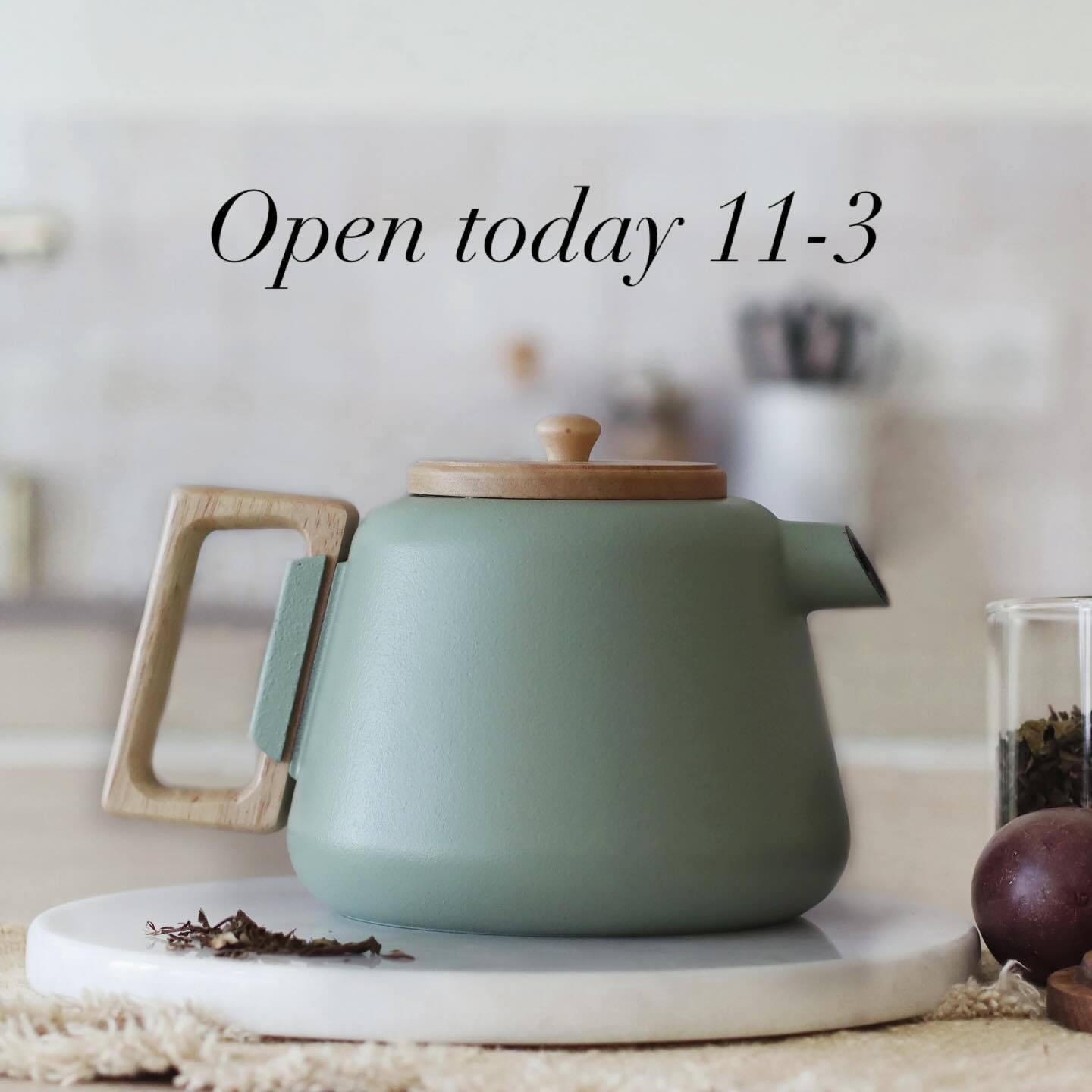 Shop without crowds on Sundays from 11-3!