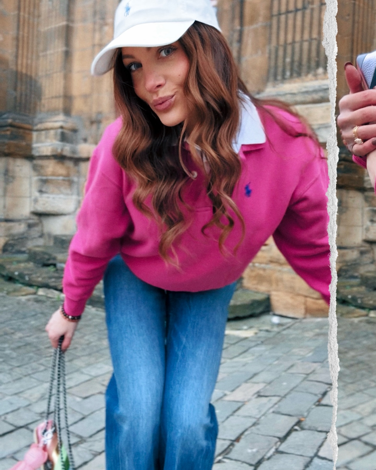 Alerte rose absolu 💗
Nouvelle collection LOULOU, total look POLO RALPH LAUREN : soft girl outside, fashion boss inside. 🎀✨
#LOULOU #loulouluxembourg #newcollection #poloralphlauren #luxembourg