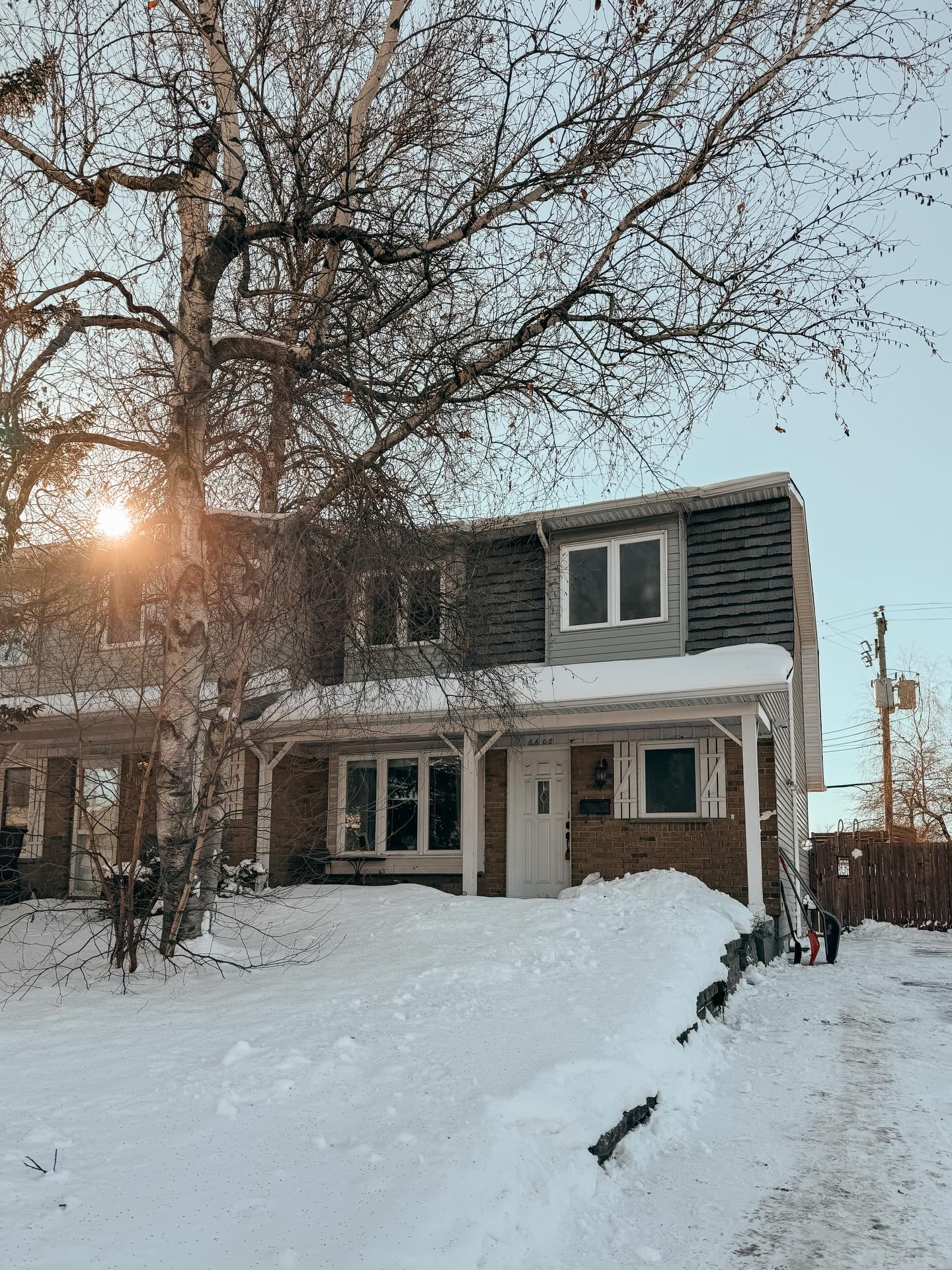 Nous déménagerons pour la gloire de Dieu!
Si vous connaissez quelqu’un intéressé à habiter dans un beau quartier de Laval, partagez!