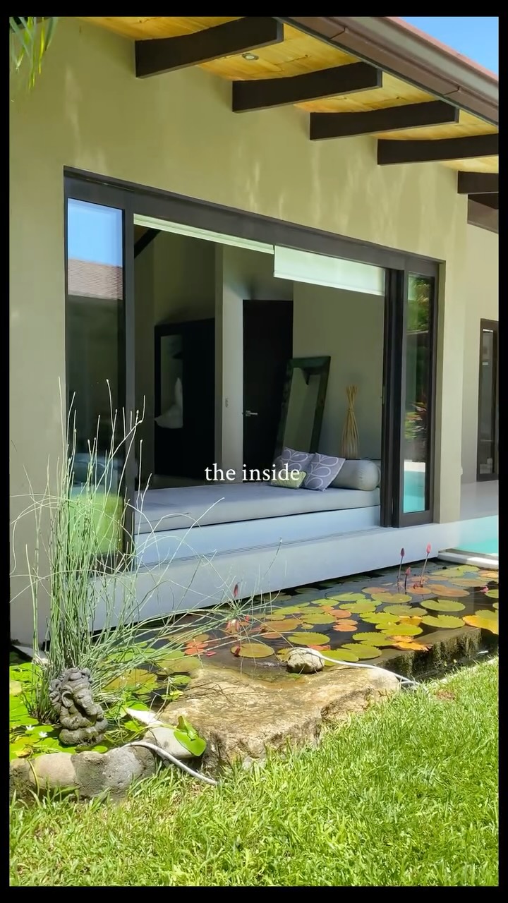 ๐ผ
Villa Agua Verde
Open concept design with stunning pool views
-
Features 3 Bedrooms // 4 beds + daybed // 2 Bathrooms
-
๐๐๐๐ง๐ญ๐ ๐๐๐ซ๐๐ฌ๐ โข ๐๐ฅ๐๐ฒ๐ ๐๐๐ซ๐ฆ๐จ๐ฌ๐
๐ง๐๐๐ฌ๐๐ฌ ๐๐ ๐๐ ๐ฎ๐ โข ๐๐จ๐ฌ๐ญ๐ ๐๐ข๐๐
๐๐๐ โข ๐๐ฆ๐๐ข๐ฅ ๐ญ๐จ ๐๐จ๐จ๐ค
.
.
.
.
#costarica #santateresa #villa #vacationhome #luxuryrentals