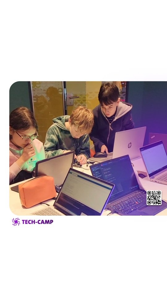 Lichtmuster erstellt, Helligkeit mit Drehregler gesteuert, erste Programme getestet und verbessert.
Gemeinsam gearbeitet, Fehler gefunden, Lösungen umgesetzt. Alles sauber verkabelt und Schritt für Schritt stabiler gemacht.
#TechCamp #Jugend #Coding #SmartHome #Elektronik