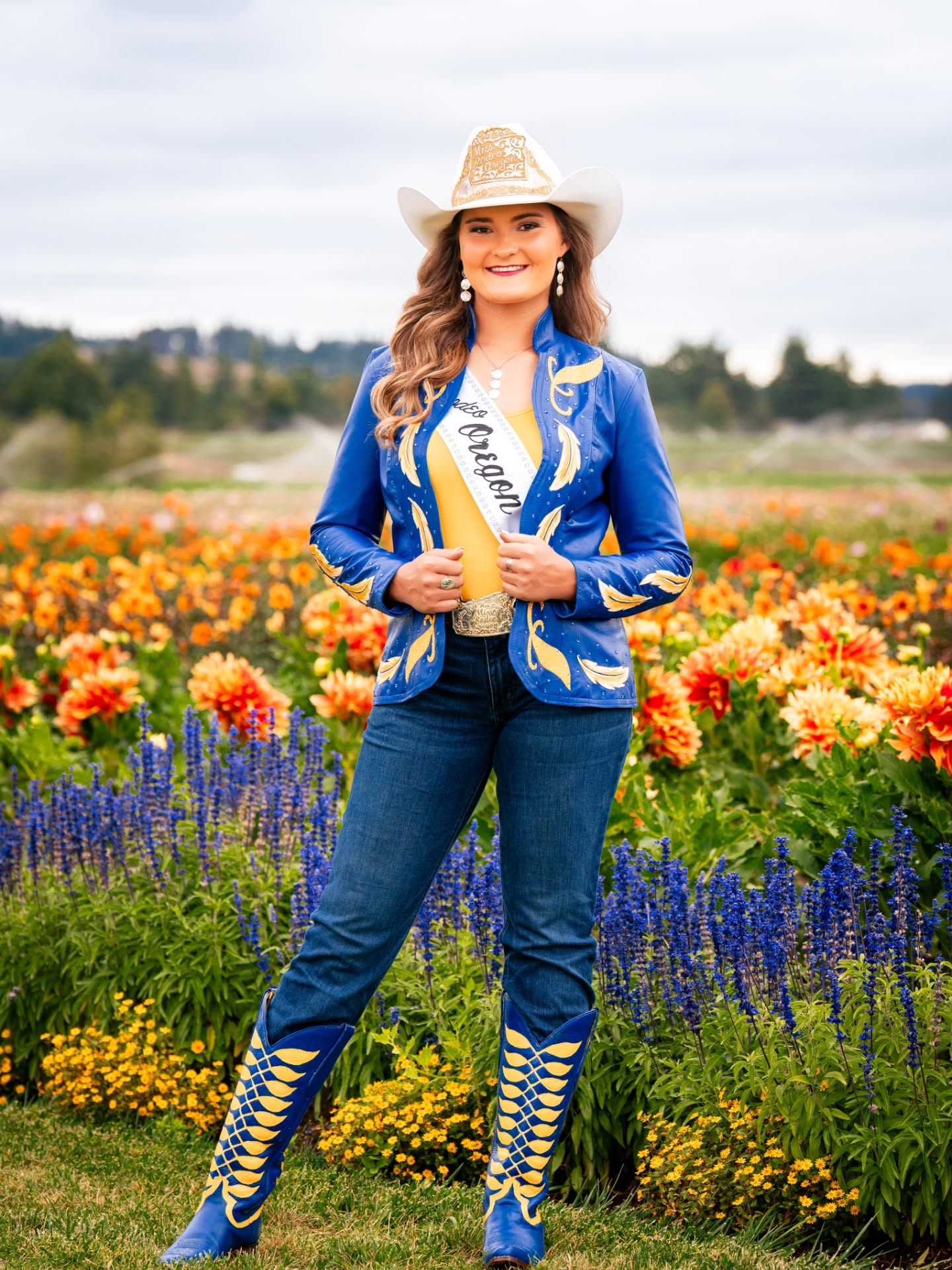With our 2025 coming to a bit of an unexpected end, we didn't get this post up as soon as we should have, but here it is!
Our favorite Rodeo Queen photos of 2025!
This is just a taste, be sure to check out our blog in our bio for more!
