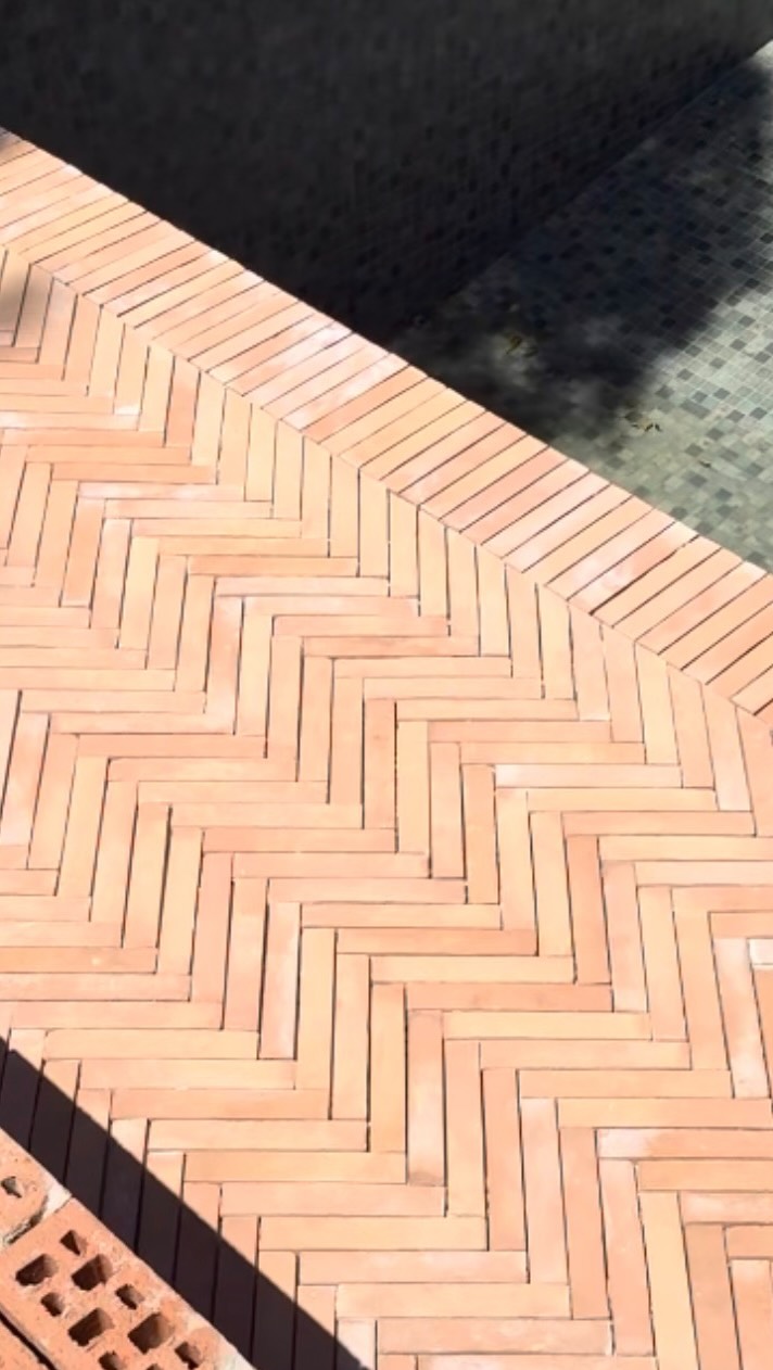 Everyday I walk out and see the visual progress and have to control my squeals of excitement!