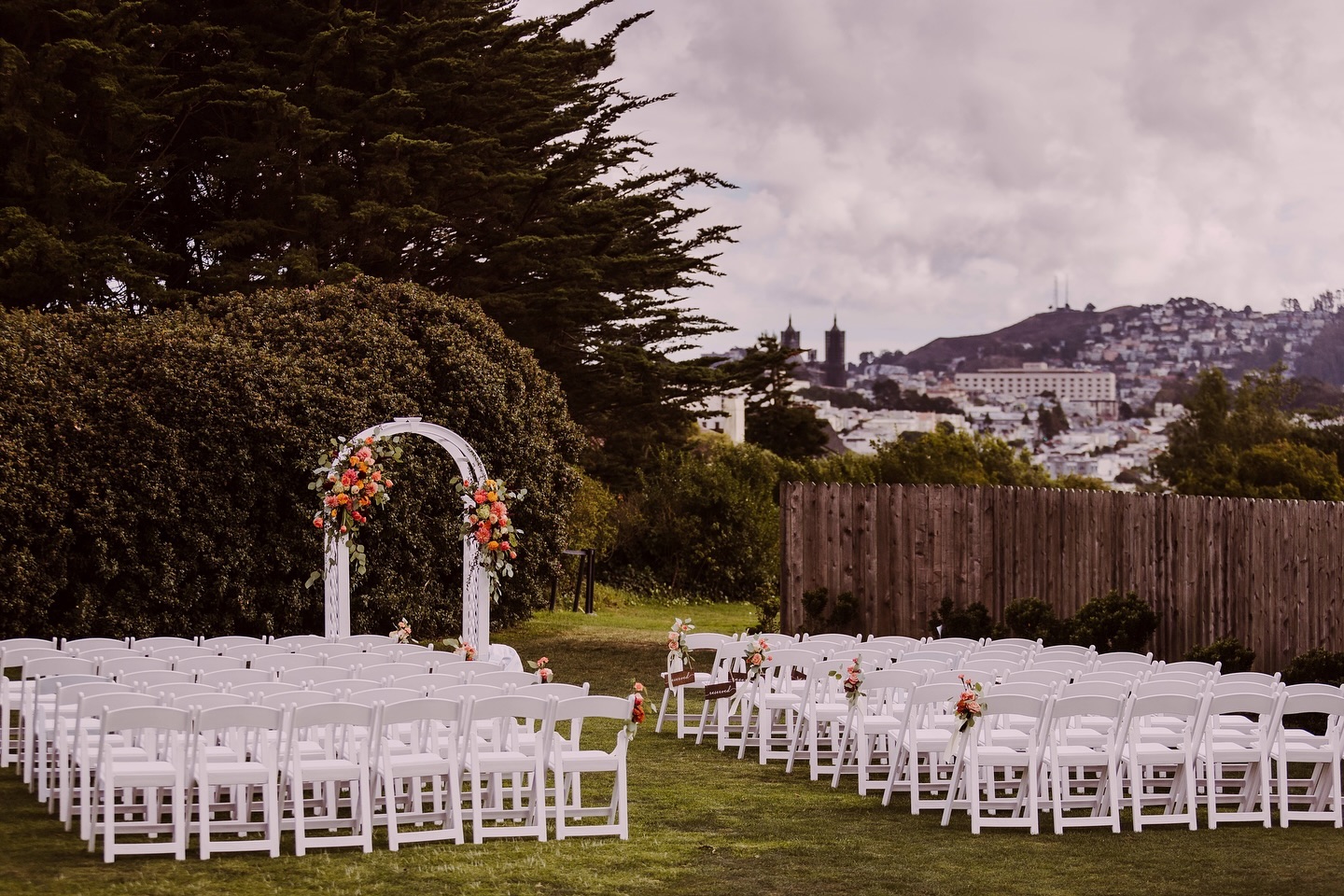 A stunning ceremony space in the Presidio overlooking San Francisco filled with your favorite people… What more could you ask for?!
Oh maybe I should mention our wide variety of wine and alcohol selections followed by an exquisite meal seated within a tented terrace. Don’t forget about dancing the night away on the dance floor under our exposed beam ceiling next to a gorgeous stone fireplace. Now that sounds like a night to remember!
If you are searching for a venue for your upcoming wedding or special event, look no further 💛
•
•
•
#presidio #presidiogolfcourse #wedding #weddingday #weddingvenue #californiawedding #sanfrancisco #sanfranciscowedding #bestdayever #loveislove #weddingphotography #weddingplanner #married