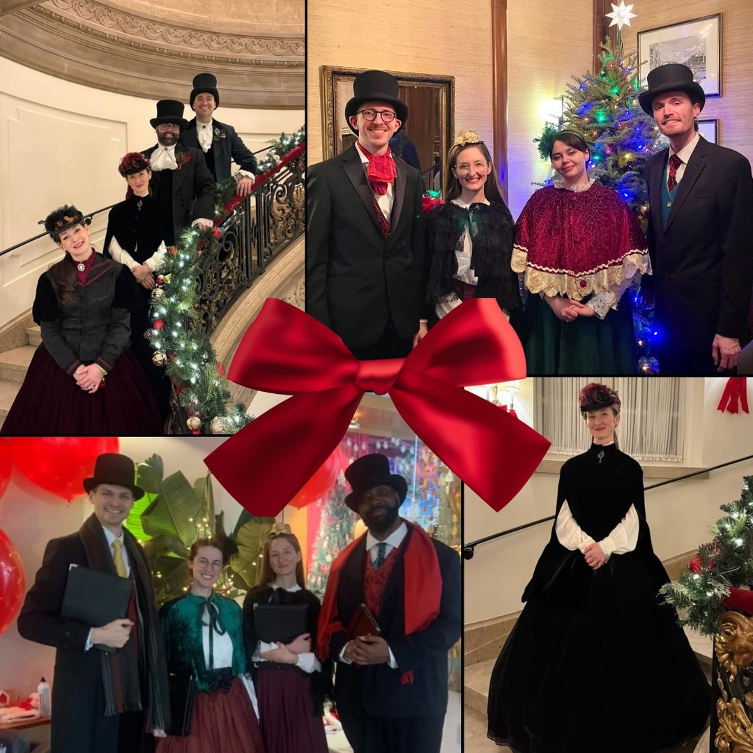 Grateful to have caroled my way through December with some lovely singers at many merry events! I'll be doing a different kind of "caroleing" again in January and February... stay tuned 🙃🎶