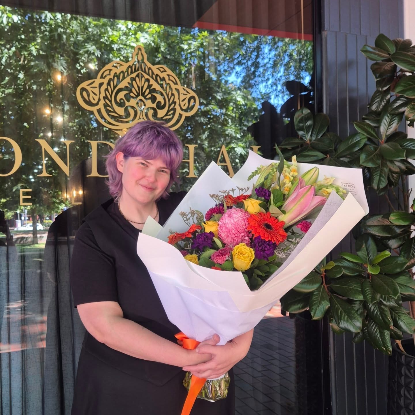 ✨ Big congratulations to our amazing receptionist Mac! ✨
She’s officially graduated from her Diploma of Visual Arts, majoring in Photo Media! 🎓📸
We’re so proud of you — your creativity, dedication, and beautiful face brighten our days every single day. ❤️