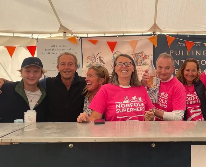 Hurrah!
The Chestnut group are back sponsoring the bar again for the third year.
🍻 Generous and fun - here is the team from last year. If you need somewhere to stay over Superhero weekend have a look at their rooms @theglobeatwells, only 10 minutes away (pictured), or @lifeboatinnthornham and @thegintrap
#barsponser
#norfolkpub
#norfolkaccommodation
#happyvibes
#community