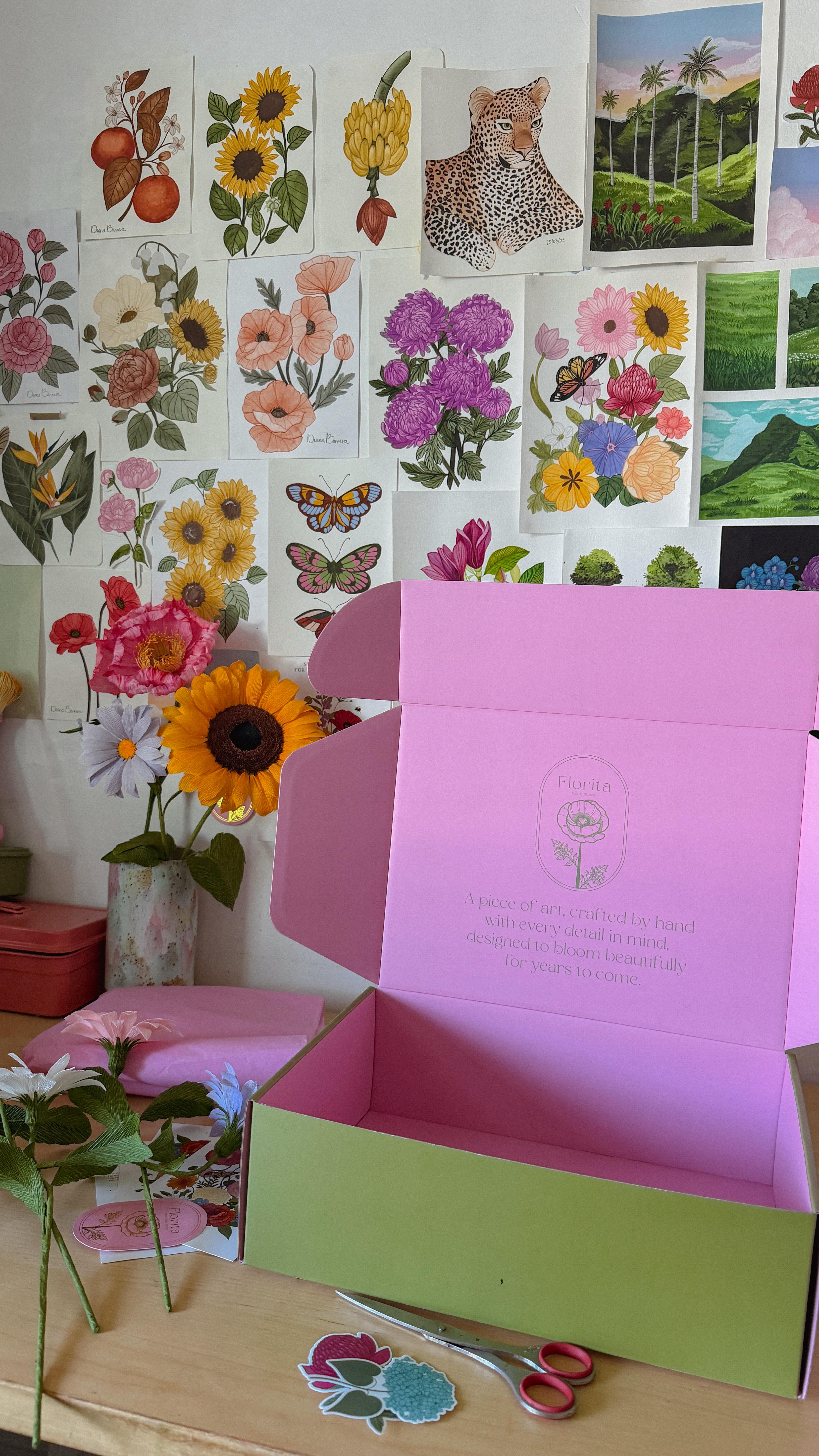 Orders coming your way 💌
We put as much love and detail into our packaging as we do into our flowers! Your mail will be coming soon ✨ #paperflowers #crepepaperflowers #floritastudio #packingorders📬📦✉️📮