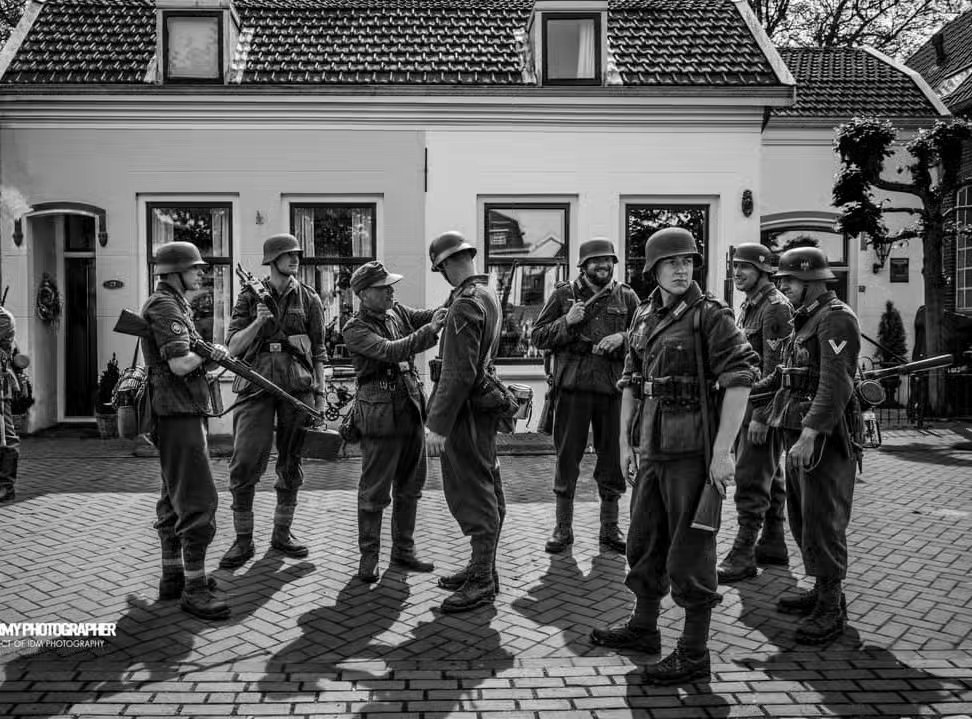Picture taken during our last event in brielle
➖➖➖➖➖➖
#krieg #reenactmentgear #ww2 #pioniere #drk #officer #germany #deutschland #austria #worldwar2 #heer #Funker #ww2reenactment #mountaintroops #gebirgsjäger #sanitäter #nonpolitical #edelweiss #gbj #gebirgsjager #reenactors #reenactment #german #soldier #sanitater #jager #ww2german #reenactor #panzeralarm
📸©
➖➖➖➖➖➖
🔎We are a Gebirgsjäger reenactment group stationed in the Netherlands. We mostly participate in events in Belgium, the Netherlands and Germany. If you are interested in joining our group, you can send us a message!
➖➖➖➖➖➖
© All copyright belong to their respective owners
➖➖➖➖➖➖
⚠️ This page is Non-political,
Any comment inciting hatred, discrimination or violence will be deleted
➖➖➖➖➖➖
✏ Comment and tag your friends!
➖➖➖➖➖➖
Check out my kameraden:
@gebirgs.sanitats.abtl.95
@helferinnen
@historicalwarfareinc
@the_dutch_historian
@die_gespenster
@edelweissgruppe
@48thhighlanders_livinghistory