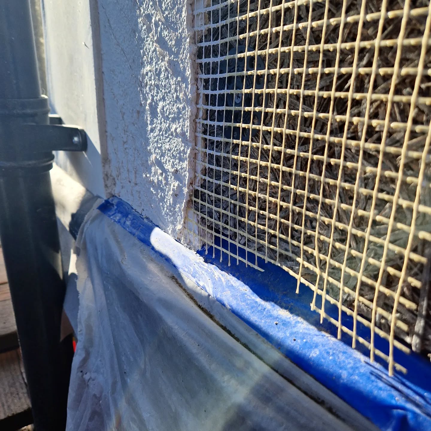 Rendering in progress from the mesh through to the final finish
#kersey #constuction #rendering #renderingprocess #renderingprogress #externalrender #savolitboard #protecttapes