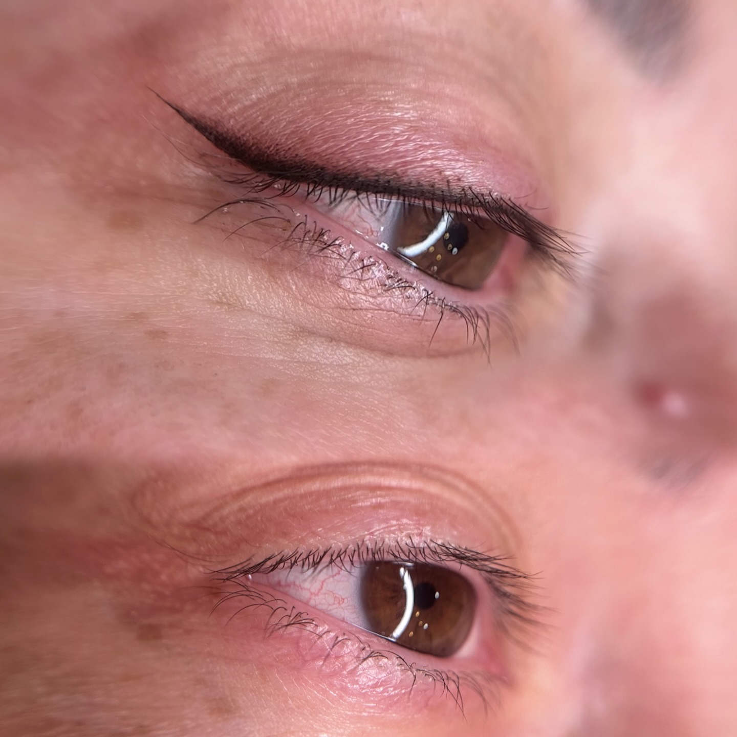 Highlighting the windows to the soul ๐ฎโ๐จ
Service: Shadow Eyeliner
This powerful design used to enhance the eye with a subtle but effective lifting effect - perfect for those no makeup days or easily adaptable to add to for a more glam look.
The perfect wing every time ๐ซถ๐ผ
#eyeliner #pmu #adelaidebeauty #eyelinertattoo