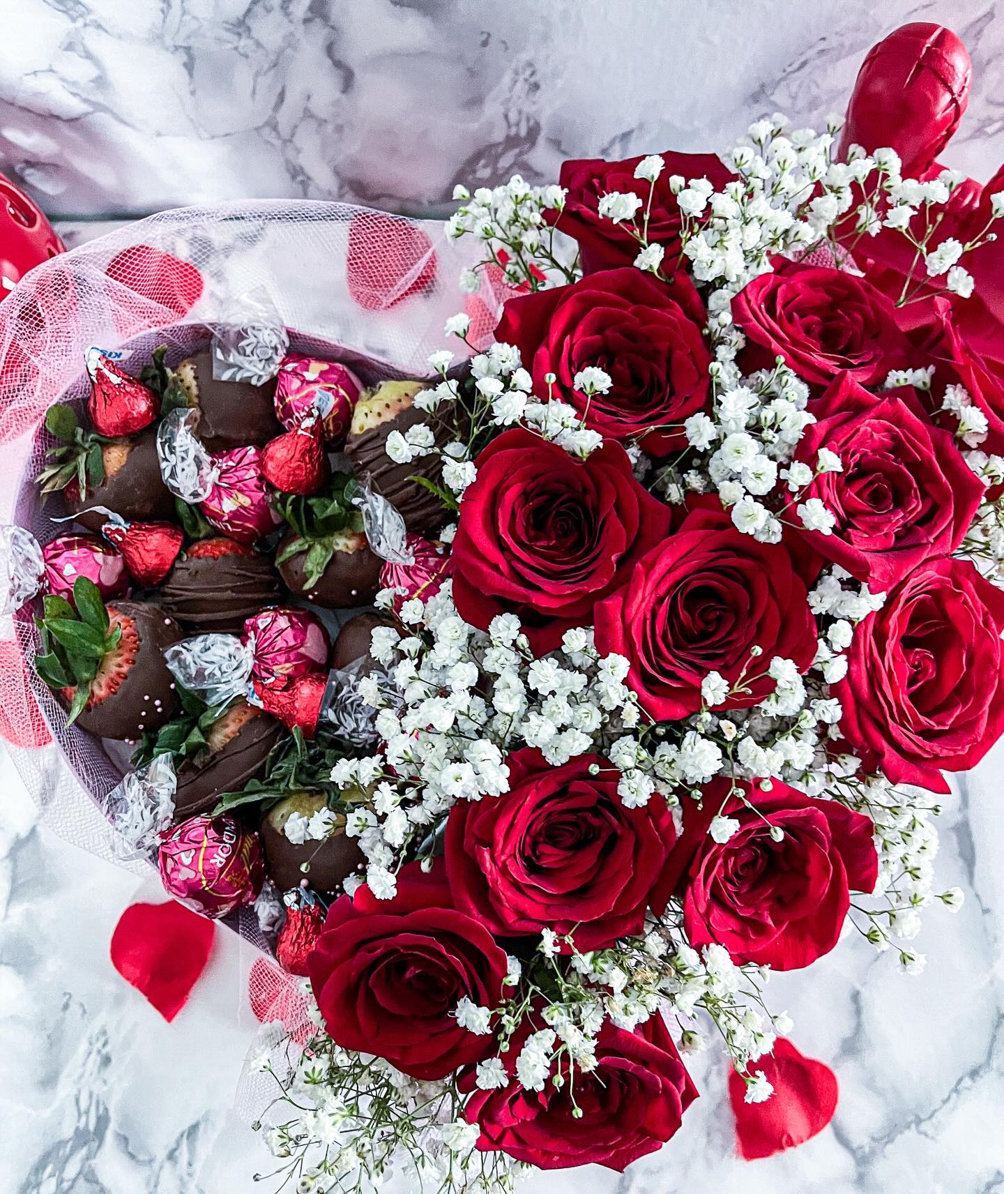 The sweetest way to say I love you 🌹 We are accepting a few more Valentines orders, don’t wait until it’s too late 🤍