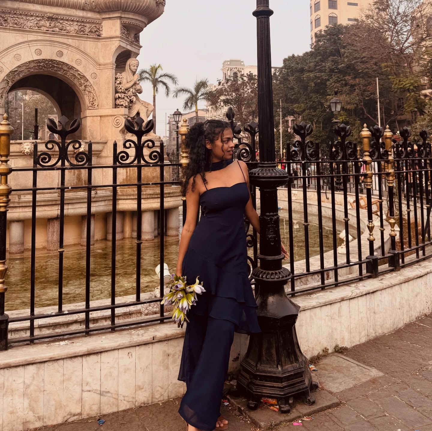 Introducing the Victoria Set
For candlelit evenings,slow glances, and love that feels timeless 🕯️💕
.
.
Model wearing Small, fit from @thatdesigirl._