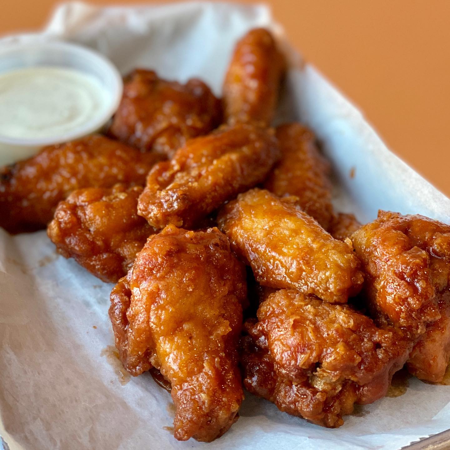 Traditional BBQ wings #jpspizza #jpspizzaandgrill #chickenwings #bbq #bbqchickenwings #food #wilmette #northshore #pizzeria #superbowl2023
