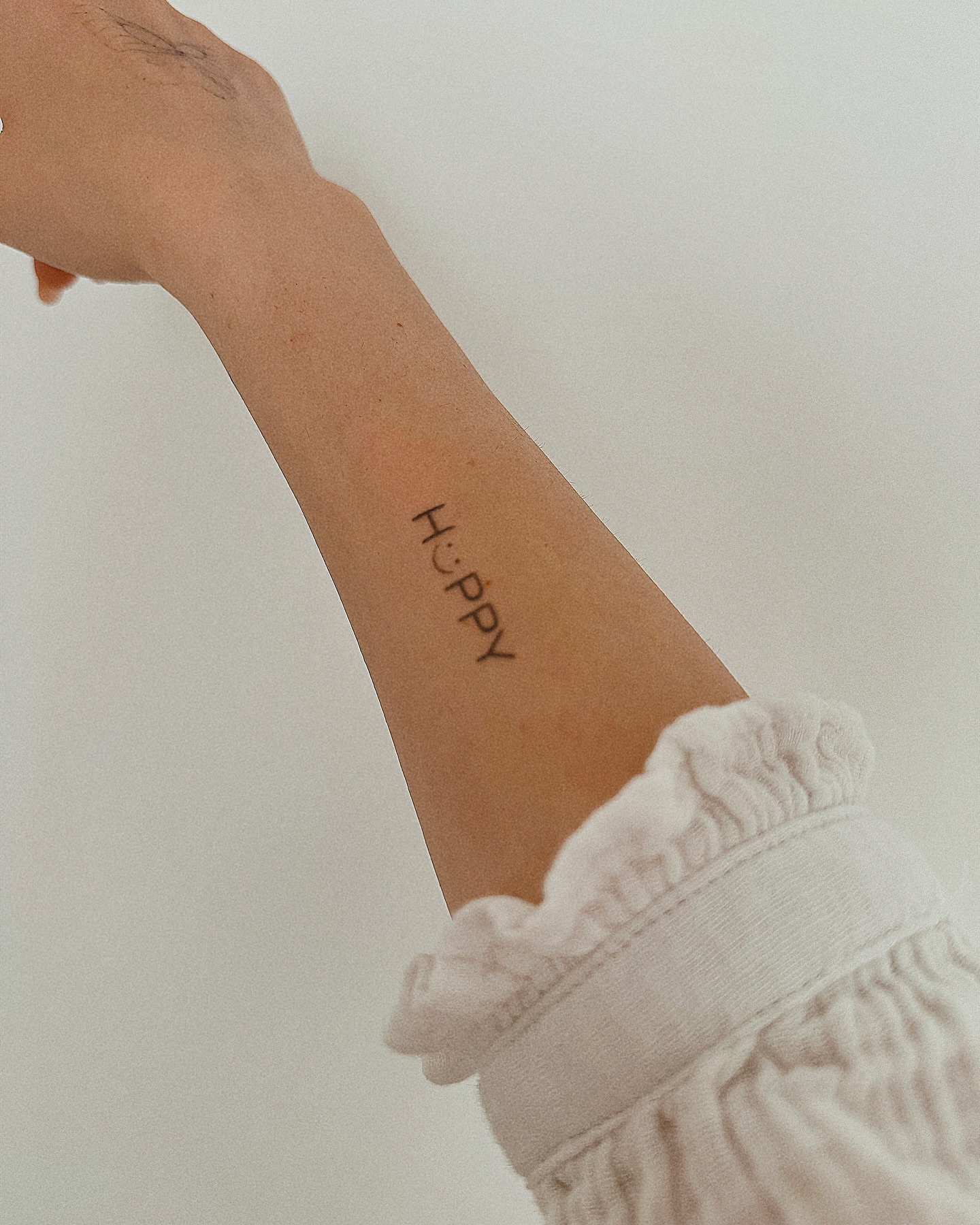 Plant-based natural 1-2 week tattoos! Get 3 for 2 with code: 3INKSTAMPS
Quick delivery worldwide dispatched from London 🇬🇧! Free delivery for orders over £20💫
Shop now: www.inkstamps.co.uk | Link in bio.
.
.
.
.
.
#inkstamps #tattoolondon #minimalisttattoo #fingertattoos #fingerstattoos #flowertattoo #cosmictattoo #zodiactattoo #universetattoo #linework #delicatetattoo #smalltattoo #moderntattoo #portraittattoo #semipermanenttattoos
#matchingtattoos #hearttattoo #moontattoo #1weektattoos #theartoftattoos #tattoomagazine #temporarytattoos #coreantattoo #coreanstyletattoo #fineline #singleneedletattoos