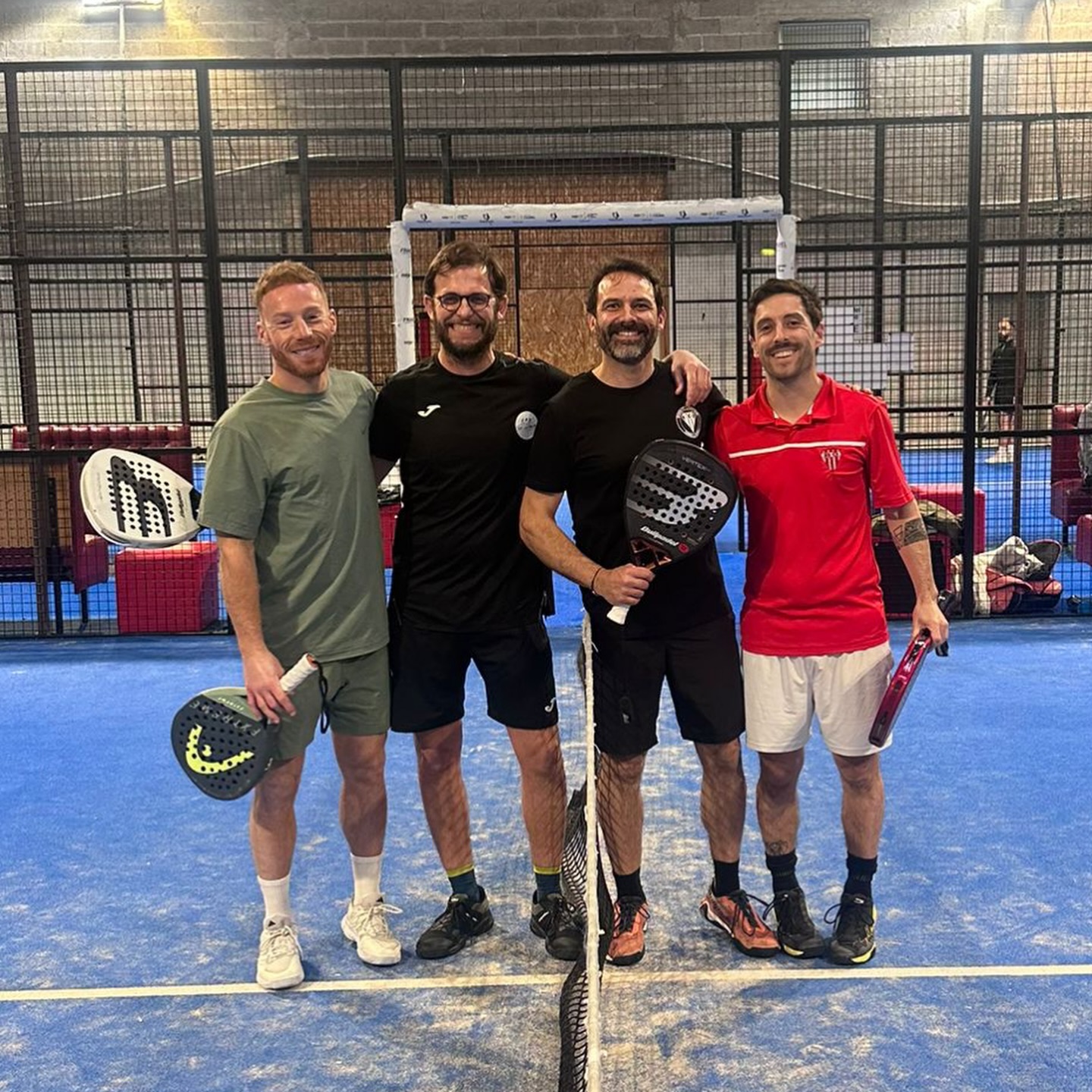 Match par équipes Padel, notre équipe 1 vient de l emporter 2 / 1 contre le club de Tarnos. Très belles parties accrochées. En route pour la finale de notre partie de tableau pour jouer la montée en R1 💪🔥
@padel @paul_btz @maxx_bernardd @elouan__pgs @zhi_ptc @benoitmiche #bopadel #biarritzolympique #biarritz_paysbasque #biarritz