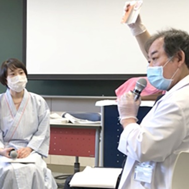 性犯罪被害者の人工妊娠中絶に係わる医療従事者を実演しています。
・
#滋賀医科大学
#臨床看護学講座
#クリティカル領域
#実習
#学生主体