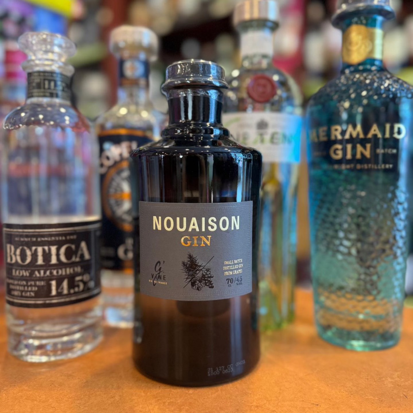 Pour yourself a moment of perfection 🍸✨ From the smooth elegance of Nouaison to the ocean-inspired charm of Mermaid Gin, there’s a bottle here for every kind of spirit lover. Which one’s calling your name? 💙
#GinLovers #CraftGin #GinTime #SmallBatch #ginspirationalspeaker