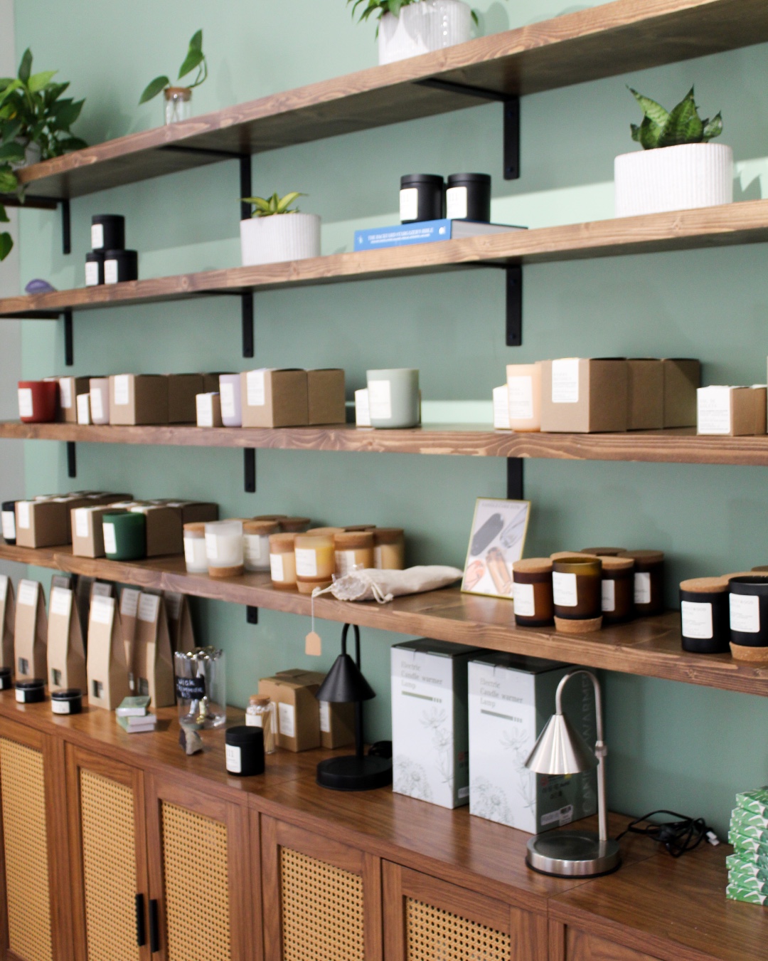 Do more than just pour. ✨
Explore our collection of handcrafted candles, handmade soaps and thoughtfully curated gift items — perfect for treating yourself or finding something special for someone else.