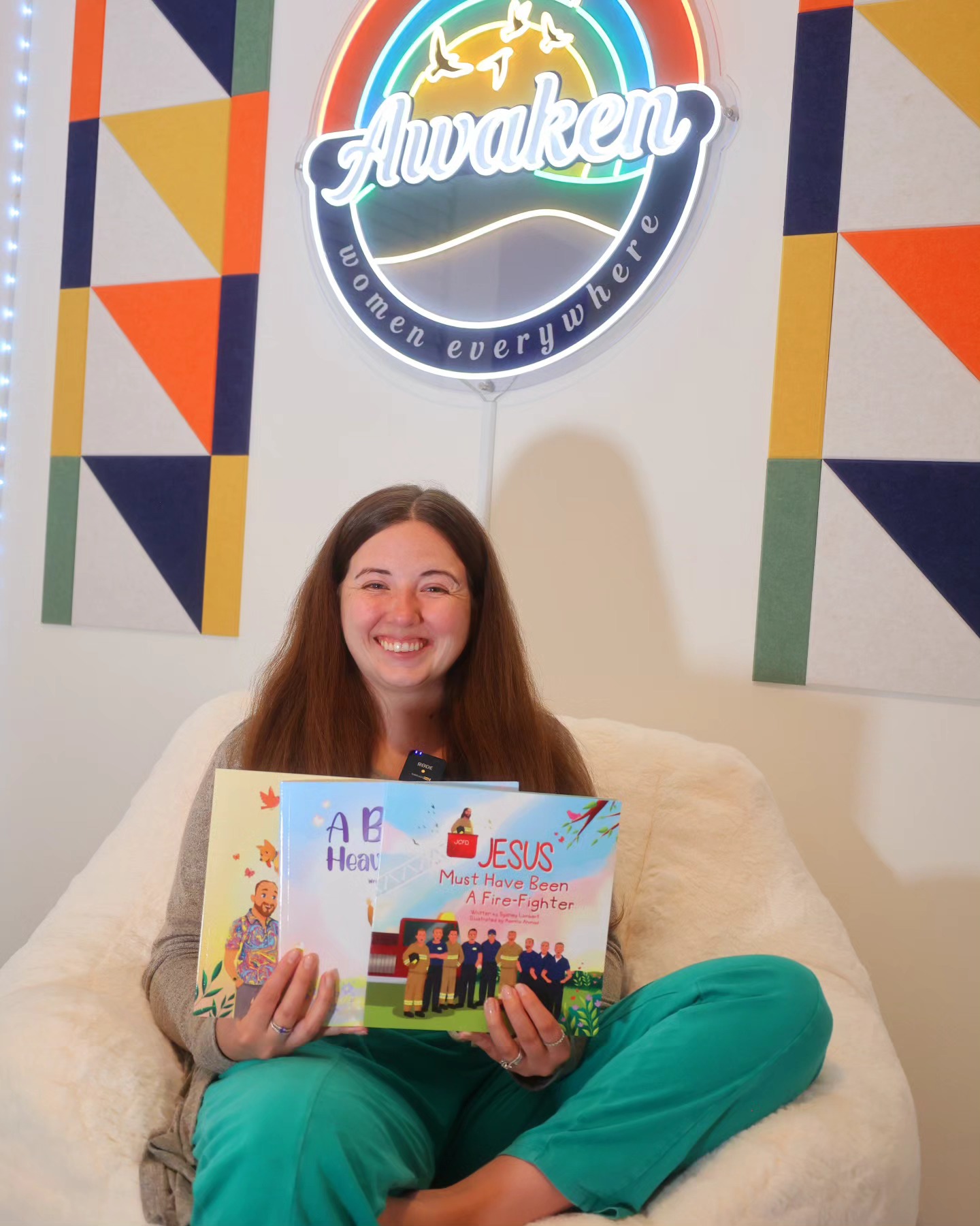 I've been so busy, I forgot to make a huge announcement! 🎉🎉🎉
Book number 3 is officially out! 📚
Run to Amazon to purchase Jesus Must Have Been a Firefighter, inspired by my second family at @johnsoncityfiredepartment 🚒
https://www.amazon.com/Jesus-Must-Have-Been-Firefighter/dp/B0F2J456HC/ref=mp_s_a_1_1?crid=3852PW0K1O3J8&dib=eyJ2IjoiMSJ9.cau0JwHSgPRN2mwslUKfdQ.DVG3I4Na-xOdSPIpsDvT9wNk_-RFvcpJWHD_3oxwltI&dib_tag=se&keywords=jesus+must+have+been+a+firefighter&qid=1745636017&sprefix=jesus+must+have+%2Caps%2C103&sr=8-1
#childrensbookauthor #childrensbook #christianchildrensbooks #christianbooks