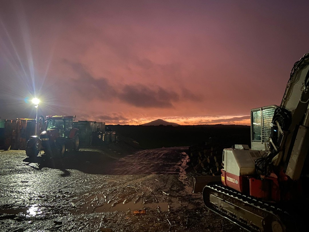 Whilst we're looking forward to the days getting longer and a little more light to work in, this time of year does make for some beautiful Pembrokeshire sunsets. #sunsetsky #lovepembrokeshire #logs