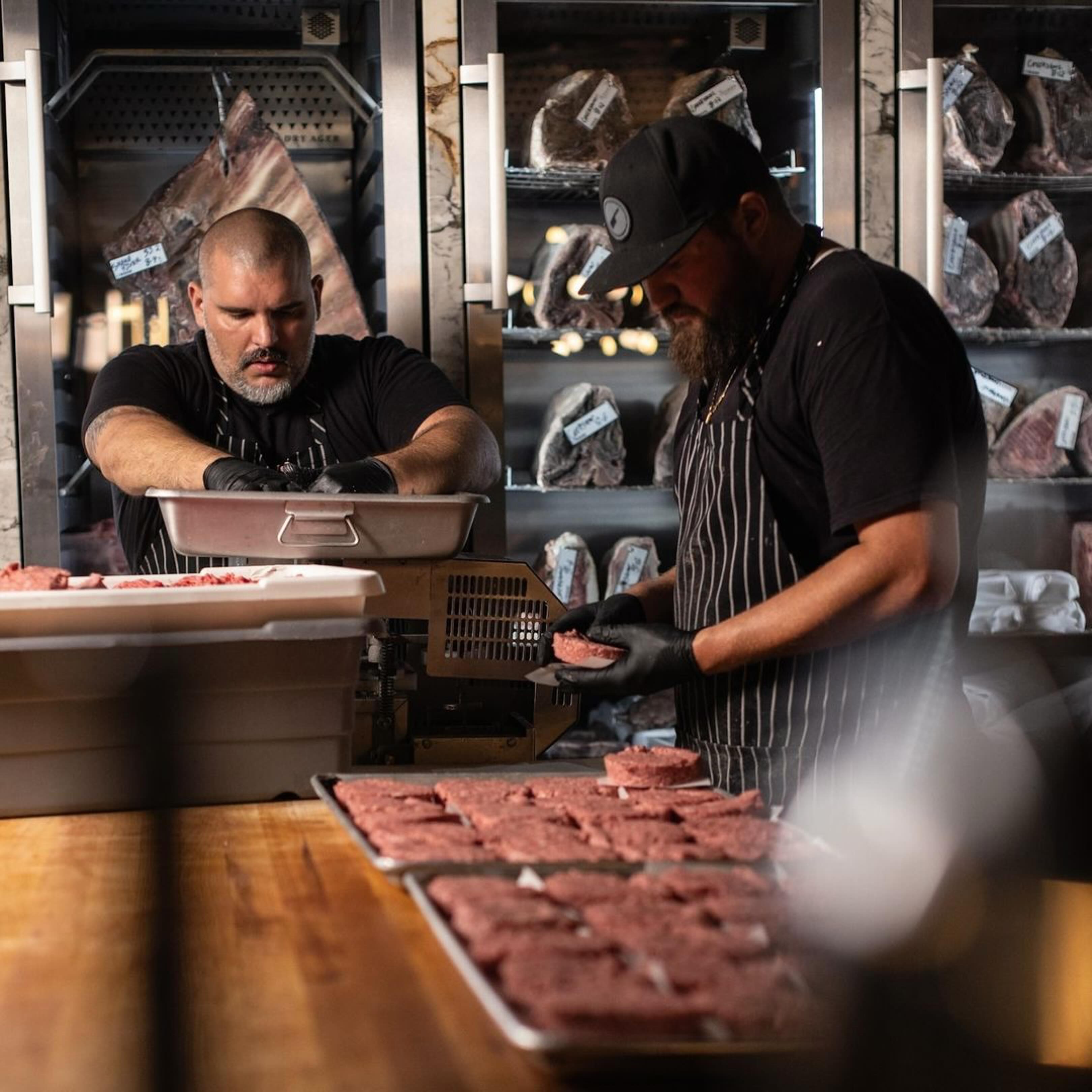 Prime Burgers @theblockshopnj 🥩✨
#dryagerlove #dryager #burger #steak #butcher #steakhouse #meat #meatlover