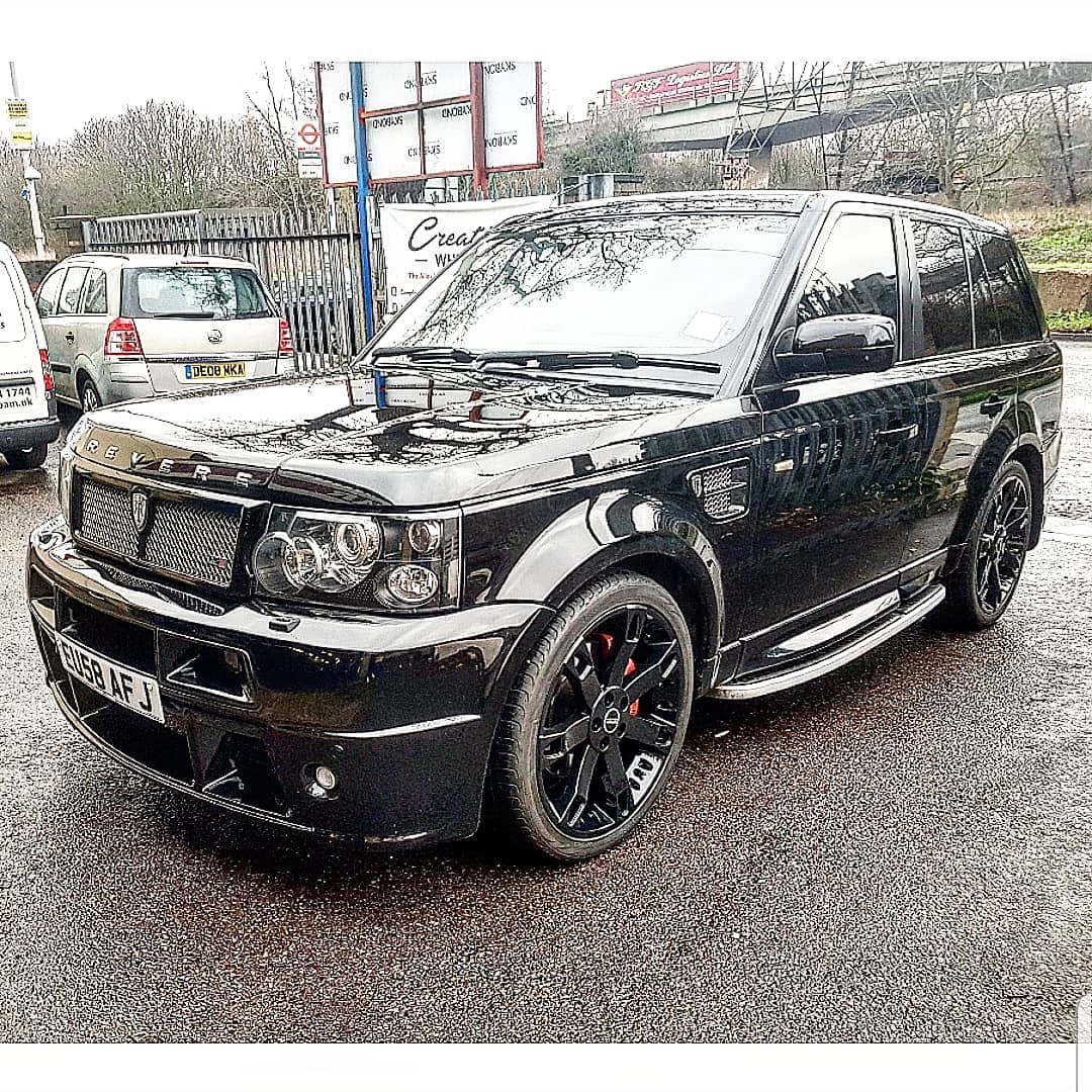 The Star of our First Video ๐ Gloss Black Finish with a set of much needed Black and Polished Chrome Center Hub Caps ๐
-
#wheelrefurb #wheelrefurbishment #wheelrefurbs #alloyrefurb #alloyrefurbishment #alloyrepair #powdercoating #diamondcut #colourpowdercoating #cars #wheels #wheelcolour #wheelcolourchange #rangerover #revere #bmw #mercedes #ferarri #audi #bentley #rangerover #london #essex #woodford #southwoodford #creativewheels