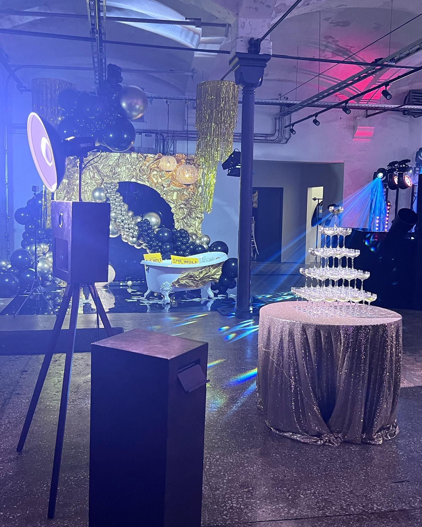 We always enjoy well prepared and organised event with timing and team respect 🤩 all that will remain to shine 🪩✨
production @bright_dream_events @janamille