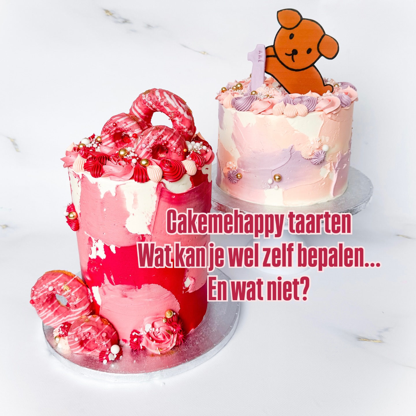Van schattige pasteltinten tot primaire knalkleuren!
.
Ik vind het allemaal leuk, omdat het zo divers is!
Alle kleuren, niks is te gek… daarin heb je als klant echt helemaal de vrijheid om te kiezen wat je wilt…
.
Het enige wat je niet kan veranderen is mijn stijl!
Ik maak taarten zoals het bij mij past en zal dit altijd toepassen bij elk thema!
Zo weet en zie je altijd dat je een Cakemehappy taart hebt…
.
Welke kleuren zou jij kiezen op je volgende taart?
.
.
#glutenvrijetaart #glutenfreecake #buttercreamcakedesign #botercremetaart #cakemehappyglutenfree