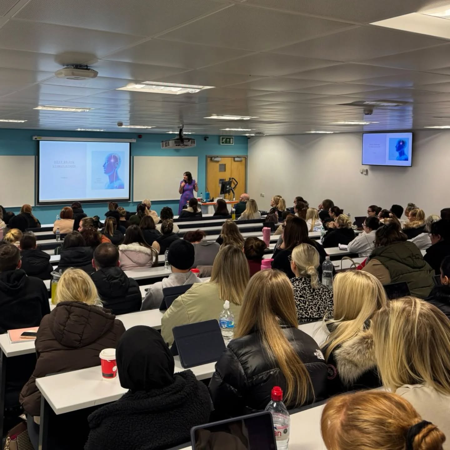 Presenting to 3rd year student nurses on Friday at @teessideuni
Sharing my experience of #parkinsons and hopefully influencing care of people with parkinsons in a small way.
Thanks as always to the students for their support and to @daryltaylorwelsh and Gemma for the invitation.
##livingwithparkinsons
#volunteering
#volunteer
@teessidealumni