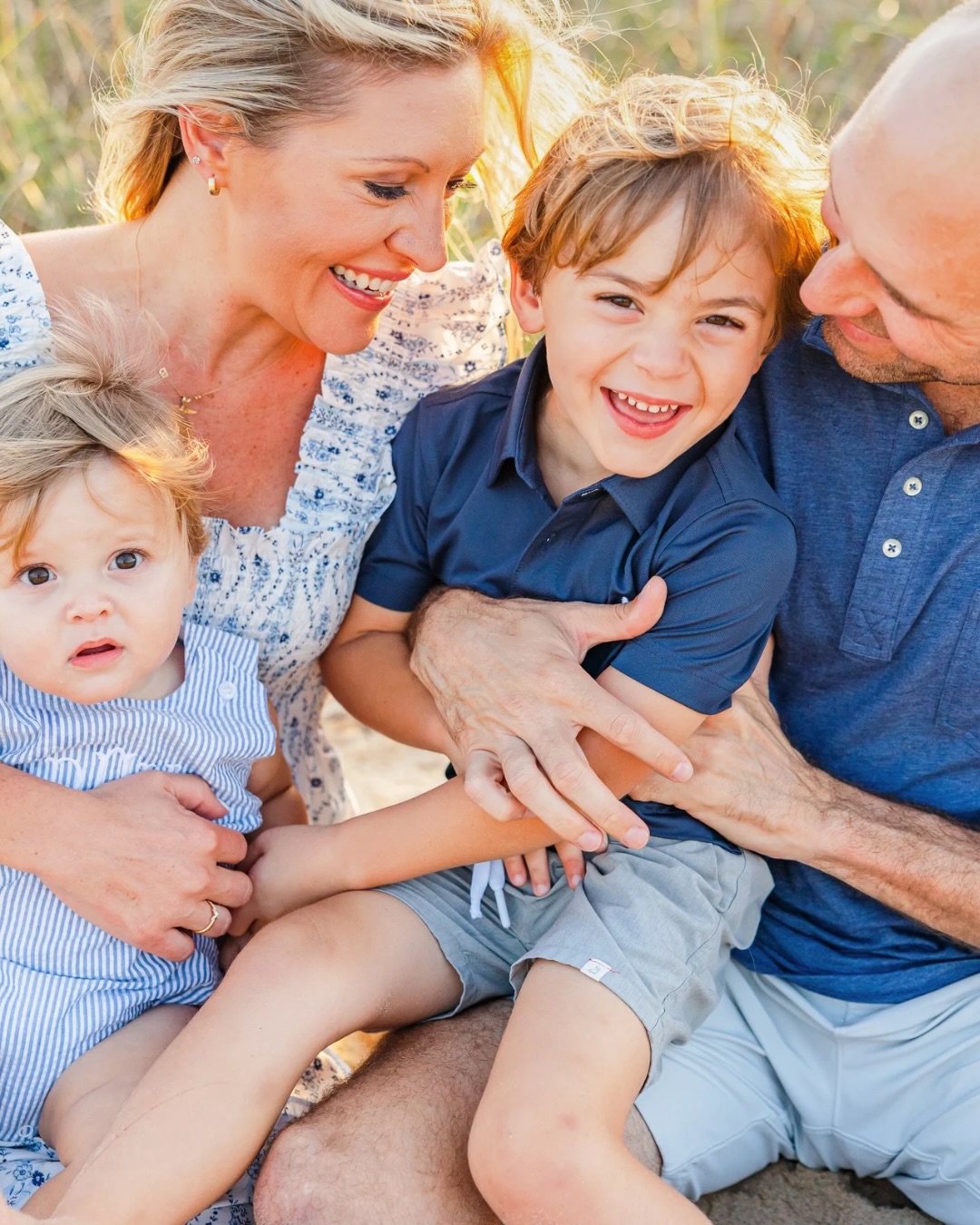 If you’re looking for natural, joyful images that truly feel like you — you’re in the right place 🤍
✨ Currently booking sessions for 2026 ✨