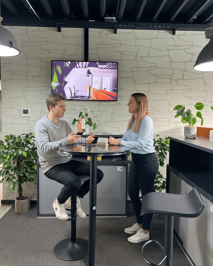 8.
Manchmal brauchst du einfach einen neutralen Ort.
Weg von Zuhause, weg von Ablenkung.
Ein Platz, an dem Arbeit wieder Arbeit ist.
Klingt unspektakulär, wirkt aber enorm.
Fokus ist kein Zufall. 🧠⚡
👉 https://bio.vision-uelsen.de
#fokus #coworkinglife #visionuelsen