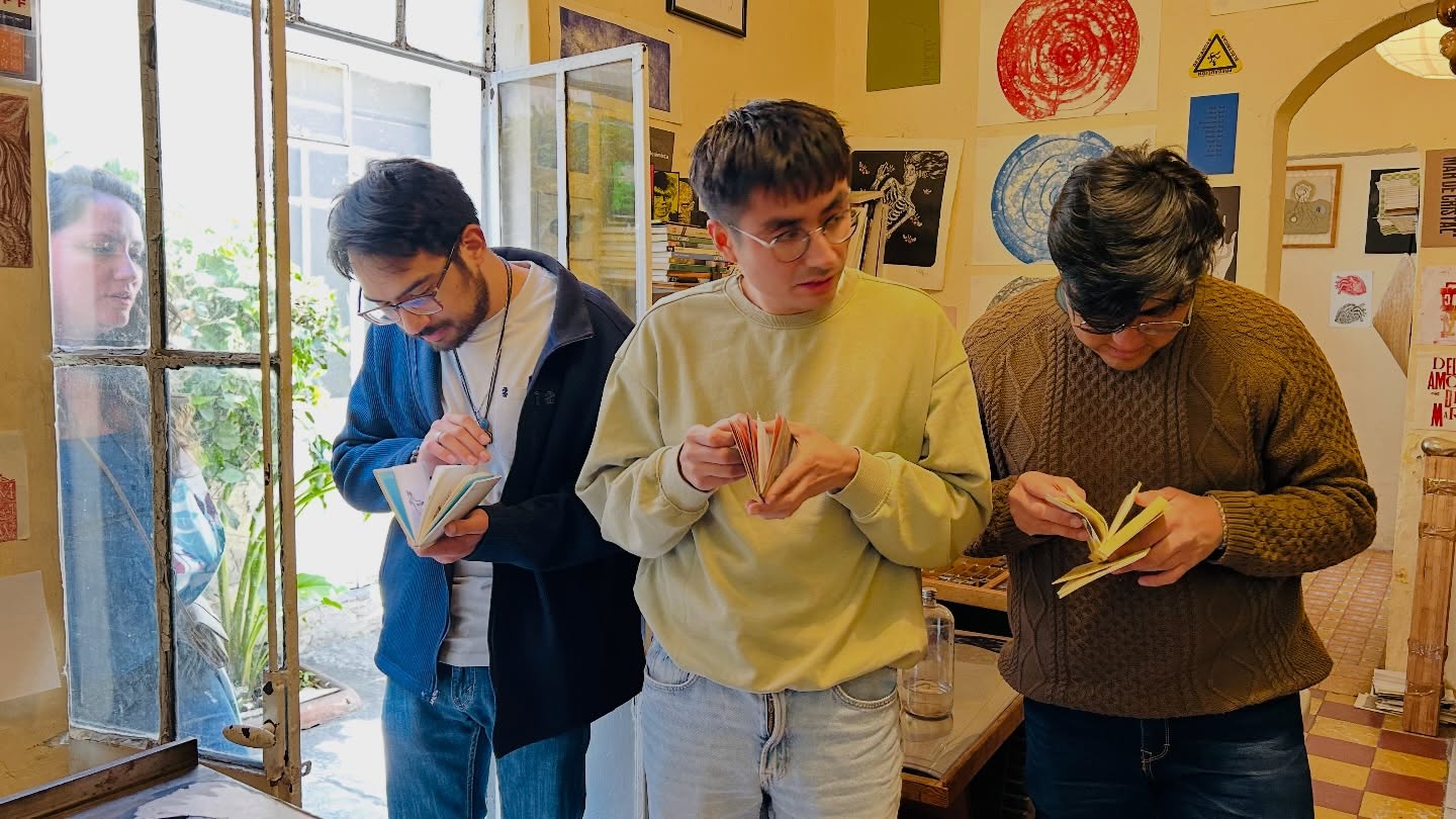 Empezamos los laboratorios de creación con invitados especiales.
Llegan colaboraciones a Las Nativas Cuentan ✌🏻
📸: @odanielguillen
🏠 @casaguardiana