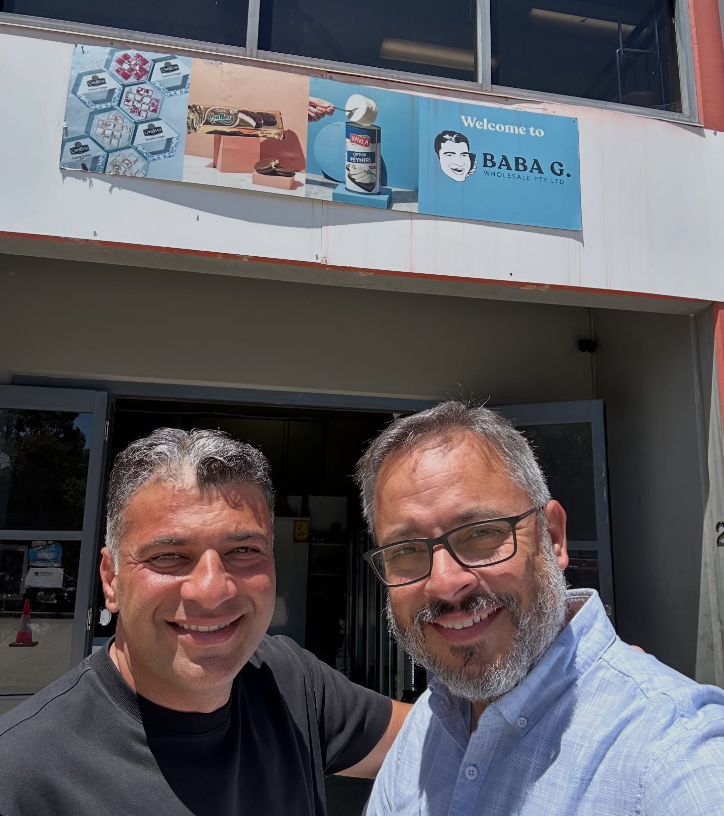 💙 Thank You Yayla & Baba G – Proud Sponsors of the Rubato Australia Tour 🇦🇺🎶
Great catching up with Mr Baba G himself in front of the Baba G Wholesale Sydney location 🛒 and a huge thank you to Yayla and Baba G for their incredible support of the upcoming Rubato Australia Tour 🙏✨
Yayla is a trusted household favourite, bringing authentic, high-quality products to our tables, while Baba G continues to be the go-to destination for premium pantry essentials across Australia. Their support helps us bring unforgettable, world-class cultural experiences to our community 🛍️ and we’re truly grateful 💫
🛒 For all your pantry needs, shop online with Baba G and enjoy Australia-wide delivery straight to your door:
👉 https://babag.com.au
🎻 Rubato – Live in Australia 2026
📍 Sydney — 13 February 2026
📍 Melbourne — 14 February 2026
Thank you for standing with Turkuaz and supporting nights filled with music, culture and connection.
BU GECE KAÇMAZ!