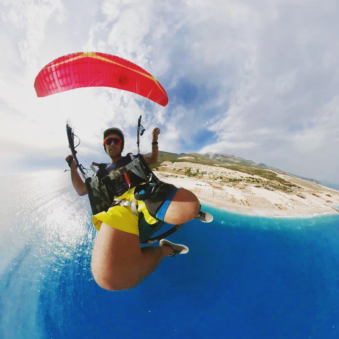 Stranger 💜
•
•
•
•
•
•
•albania 🇦🇱 #llogara #home #realbandito #gerlitzenparagliding #airgfamily #leitomochilero #delviento #airgfamily #leitoreyaroundtheworld #legacy #volartodalavida #diferentwaysoffamily #daleon🦁
•
•
•
• www.paraglidingsafaris.com
• www.gerlitzenparagliding.com
@gerlitzenparagliding @airg_products @akroacademy @paraglidingsafaris @fly.tirol @xavihostel @supair_paragliding @vientos.col