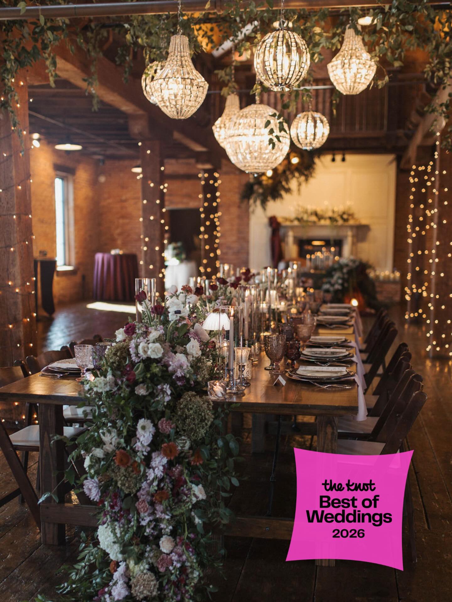 To say we’re honored is an understatement 🥹 The number of amazing couples we served on their wedding day and celebrations we hosted in 2025 has our hearts so incredibly full 🥰 THANK YOU for trusting us, our brand, and our team! We are forever grateful for the wonderful people we meet each year, and we don’t take this lightly! 🫶🏼 We are so appreciative each year that our couples take the time to write us a review to qualify us for this award ✨ Thank you to our incredible team of coordinators, bartenders, event staff, management, and owners for the passion, commitment, and LOVE you pour into each wedding and event!🤍🤍🤍
And a huge thanks to the wonderful vendor friends we get the opportunity to work with as well😍😍
Photo by the talented @aubreyschanzphotography from our 2025 Wedding Open House! ✨
Floral Design: @everyone_deserves_flowers
Decor Accents: @carolinesrentals
Chandelier Pennants: @strayproductionservices
Table Runner: @specialoccasionscollection
Signage: @themorganmadeweddingshop