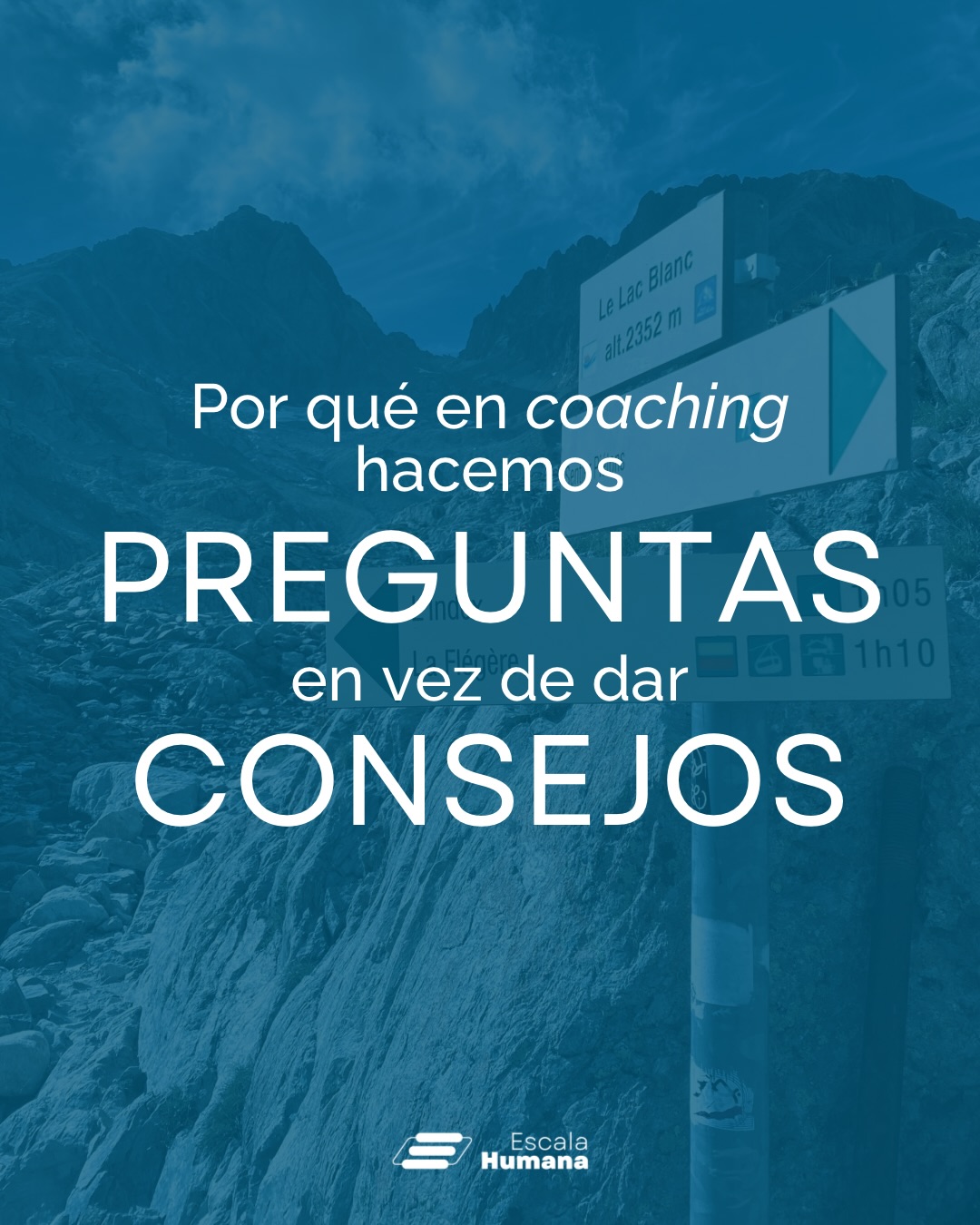 En coaching ontológico evitamos los consejos no porque estén “mal”, sino porque no siempre generan aprendizaje real.
Un consejo suele funcionar a corto plazo: se entiende, se aplica una vez… y muchas veces se diluye. En cambio, una buena pregunta invita a la reflexión, desafía suposiciones y permite que la persona descubra algo por sí misma 💡.
Cuando ese “click” ocurre desde adentro (en cómo piensas, sientes y habitas el cuerpo) el cambio se vuelve más consciente y más sostenible 🌱.
Las preguntas poderosas buscan ampliar la mirada, desarrollar pensamiento crítico y generar compromiso con las decisiones que se toman 🧠.
Y ojo! Hay momentos donde sí es necesario dirigir con claridad. La diferencia está en distinguir cuándo acompañar con preguntas y cuándo guiar con dirección.
Formarte como coach es entrenar esa sensibilidad y ese criterio 🎯.
🎓 Fórmate en el PFC (Programa de Formación como Coach) y lleva estas competencias a tu liderazgo y tu vida profesional.
📆 Abril 2026 | Cupos limitados!!
📩 Contáctanos en ehformacion@ehumana.cl
#Formacioncomocoach #CoachingOntologico
