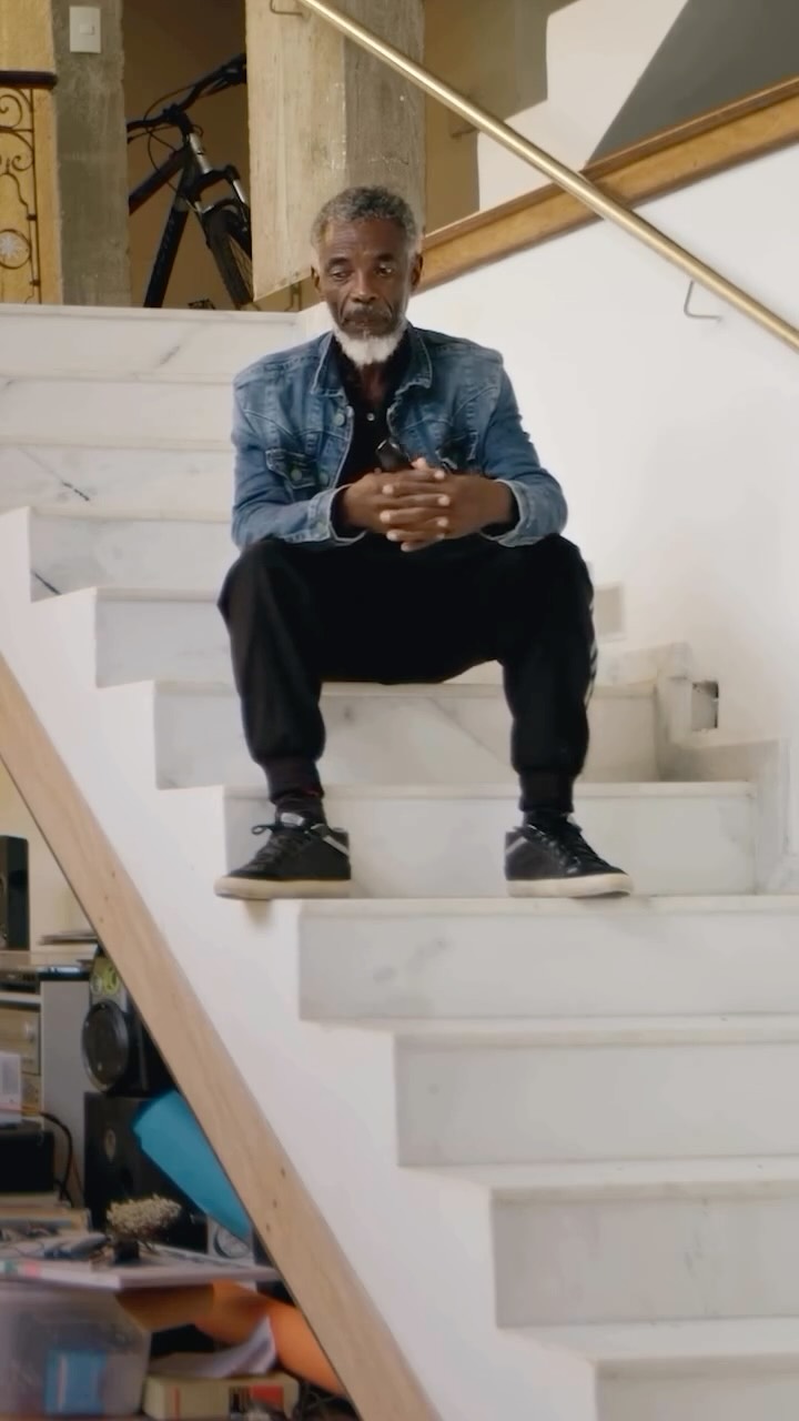 O ilustríssimo fotógrafo mineiro Eustáquio Neves explica que a arquitetura também é um manifesto.
Sou fã de sua forma de fotografar o mundo. @eustaquioseven