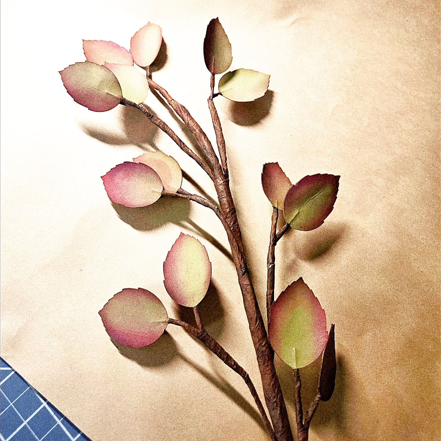 Found this poor little branch that I made a few years ago 😢 definitely needs some love and fixing up. ❤️ Lets bring this back to life 😅 Im going to need another cup of coffee for this one ☕️
.
.
.
#fridayvibes #paperartist #paperfloralartistry #playingislearning #dontseekperfection #aworkinprogress